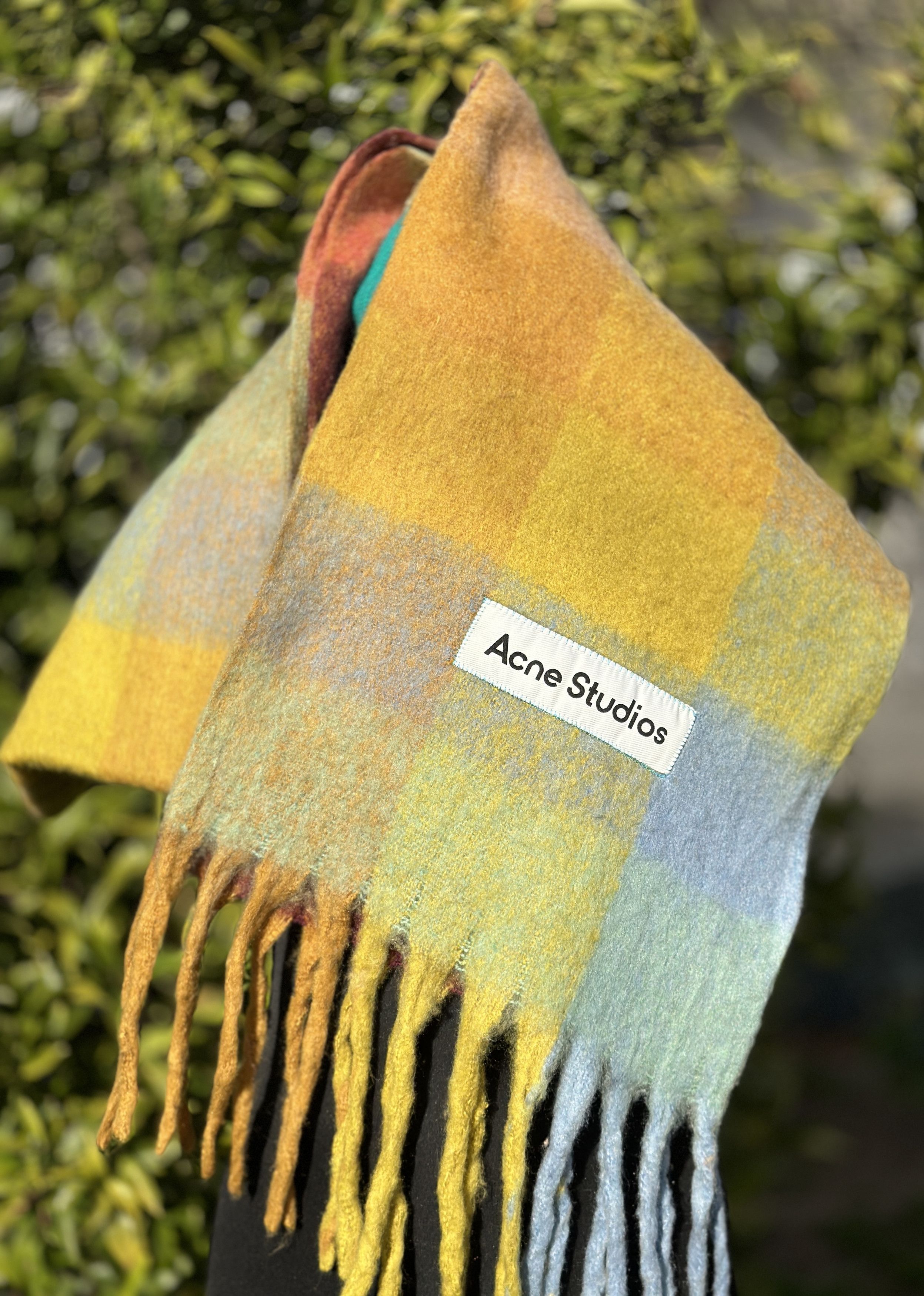 Acne Studios Acne Studios Large Plaid Scarf Wool Blend Logo Patch Size ONE SIZE - 6 Thumbnail