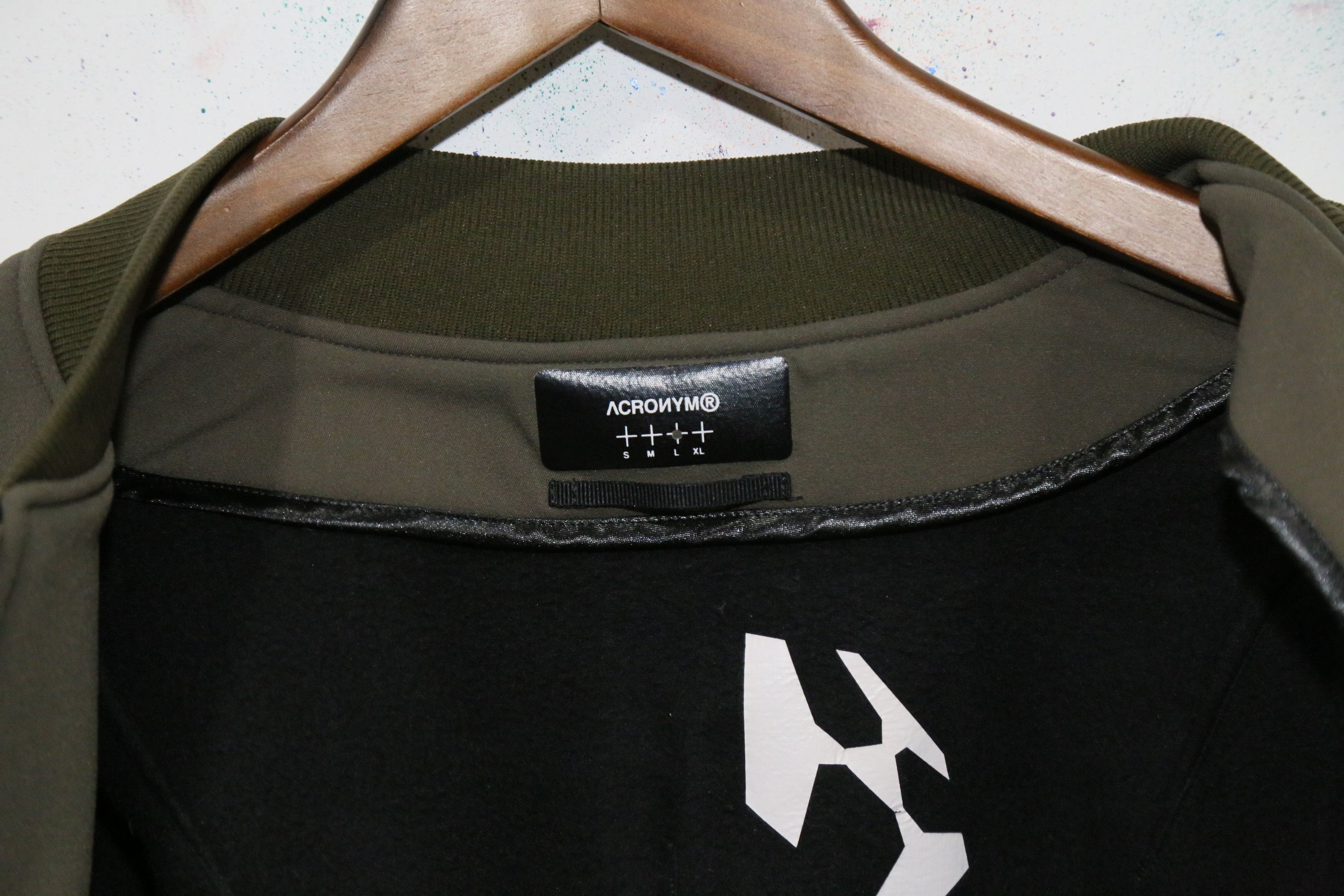 Acronym 2009 SS-J8 Size US L / EU 52-54 / 3 - 4 Thumbnail