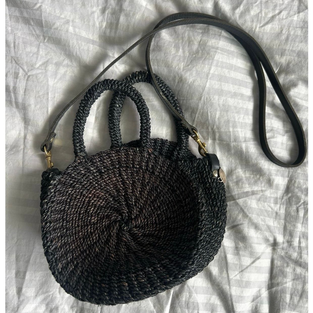 Clare V. Clare V Petite Alice Circle Crossbody black Grailed