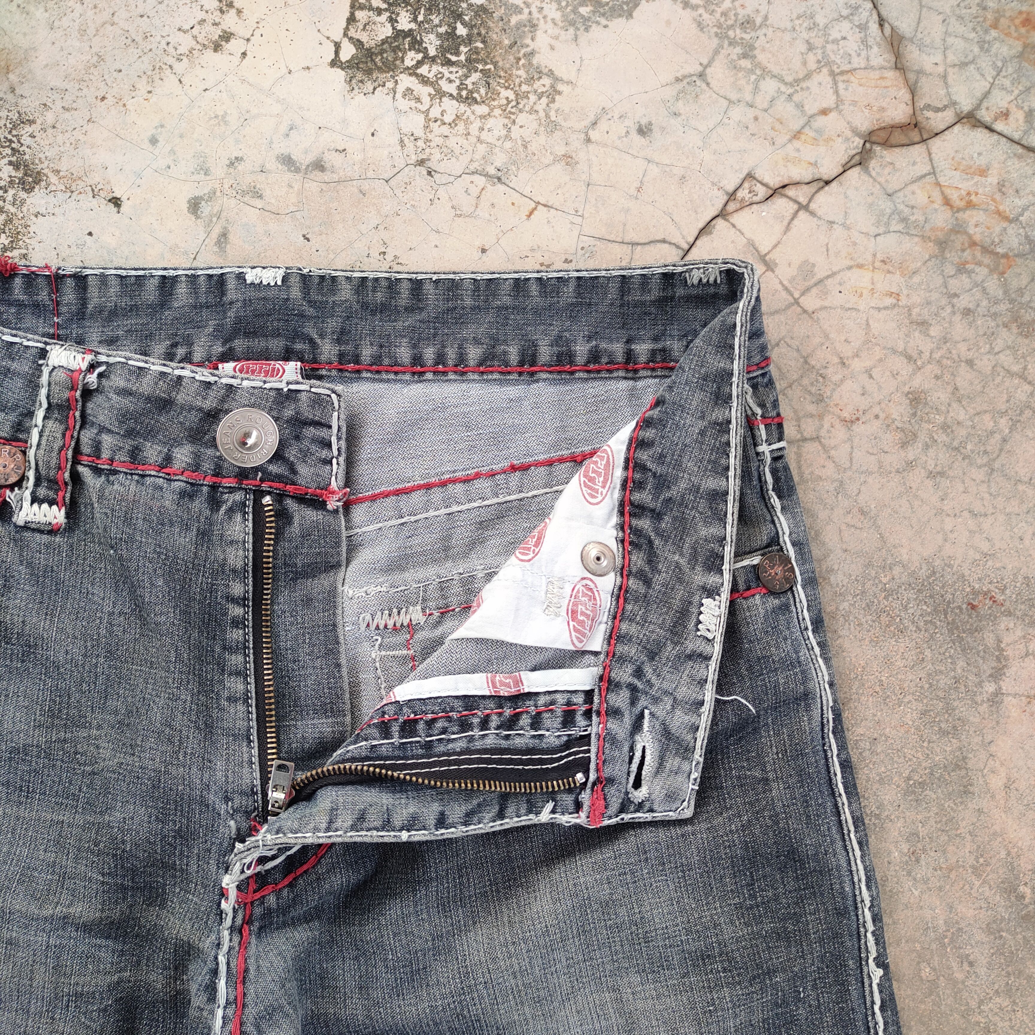Japanese Brand W33 VINTAGE ROUGH RIDER FADED DISTRESSED DENIM JEAN PANTS Size US 33 - 8 Thumbnail