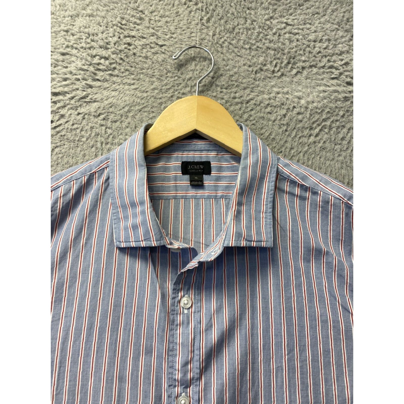J.Crew J. Crew Button Shirt Men’s Size XL Gray Striped Red Cotton 161-7 Size US XL / EU 56 / 4 - 3 Thumbnail
