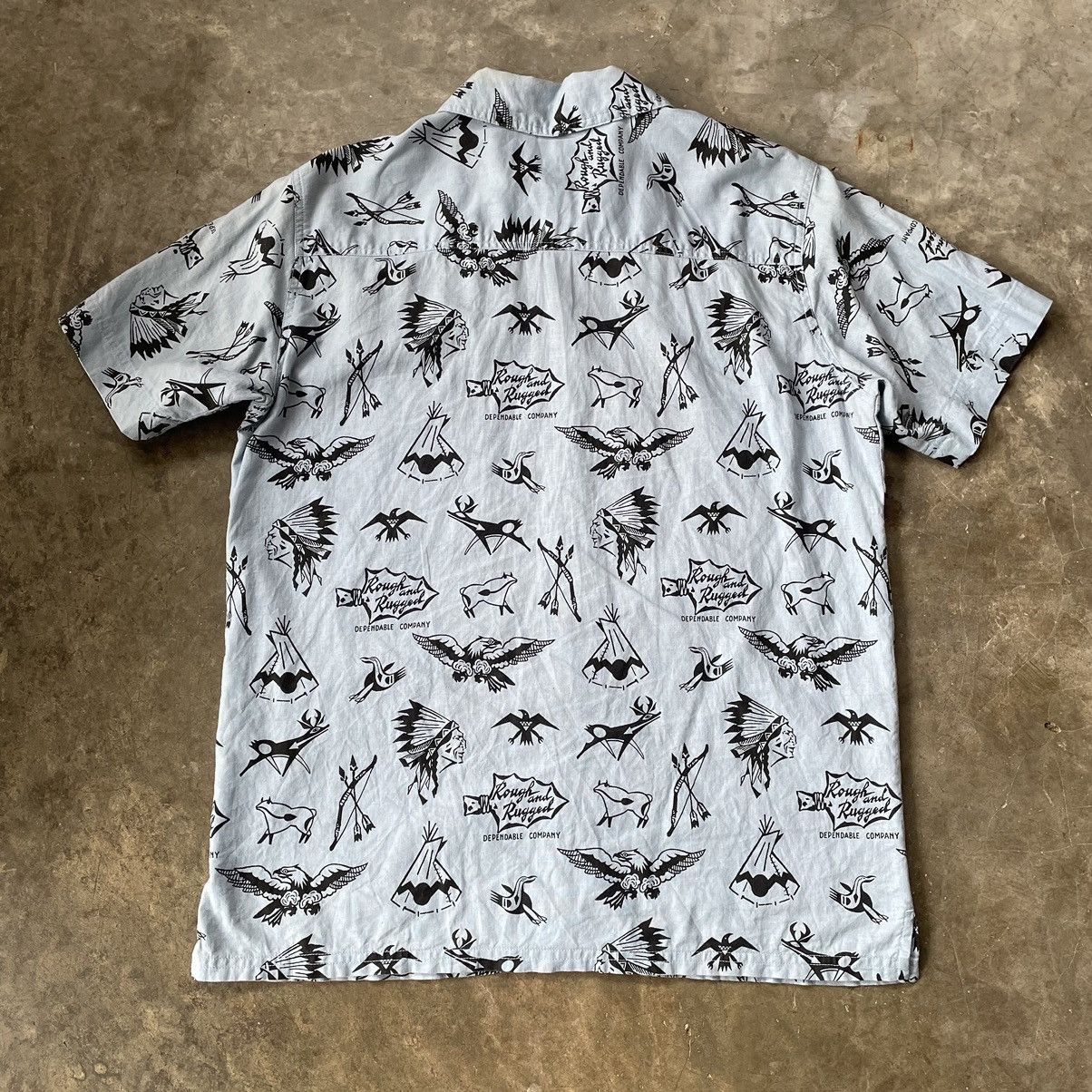 Designer Rough and rugged shirt Size US L / EU 52-54 / 3 - 5 Thumbnail