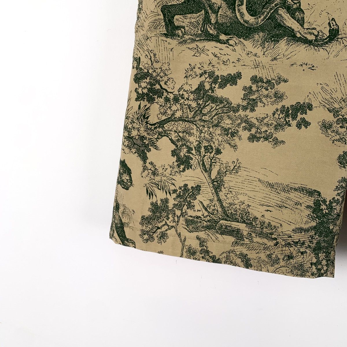 Dior Christian Dior Brown Animal Jungle Print Casual Shorts K26WX Size 24" / US 00 / IT 34 - 4 Thumbnail
