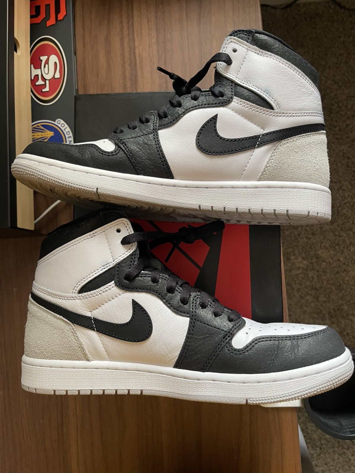 Jordan Brand Air Jordan 1 High Bleached Coral Size US 9.5 / EU 42-43 - 2 Thumbnail