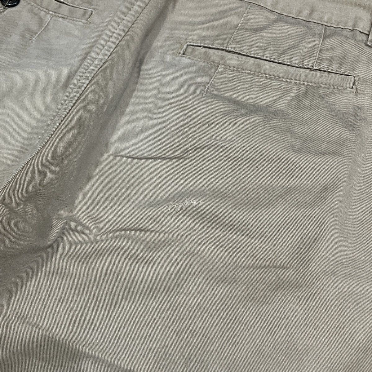 Comme des Garcons Homme Plus Comme des garcons homme plus beige chino pants Size US 32 / EU 48 - 8 Thumbnail