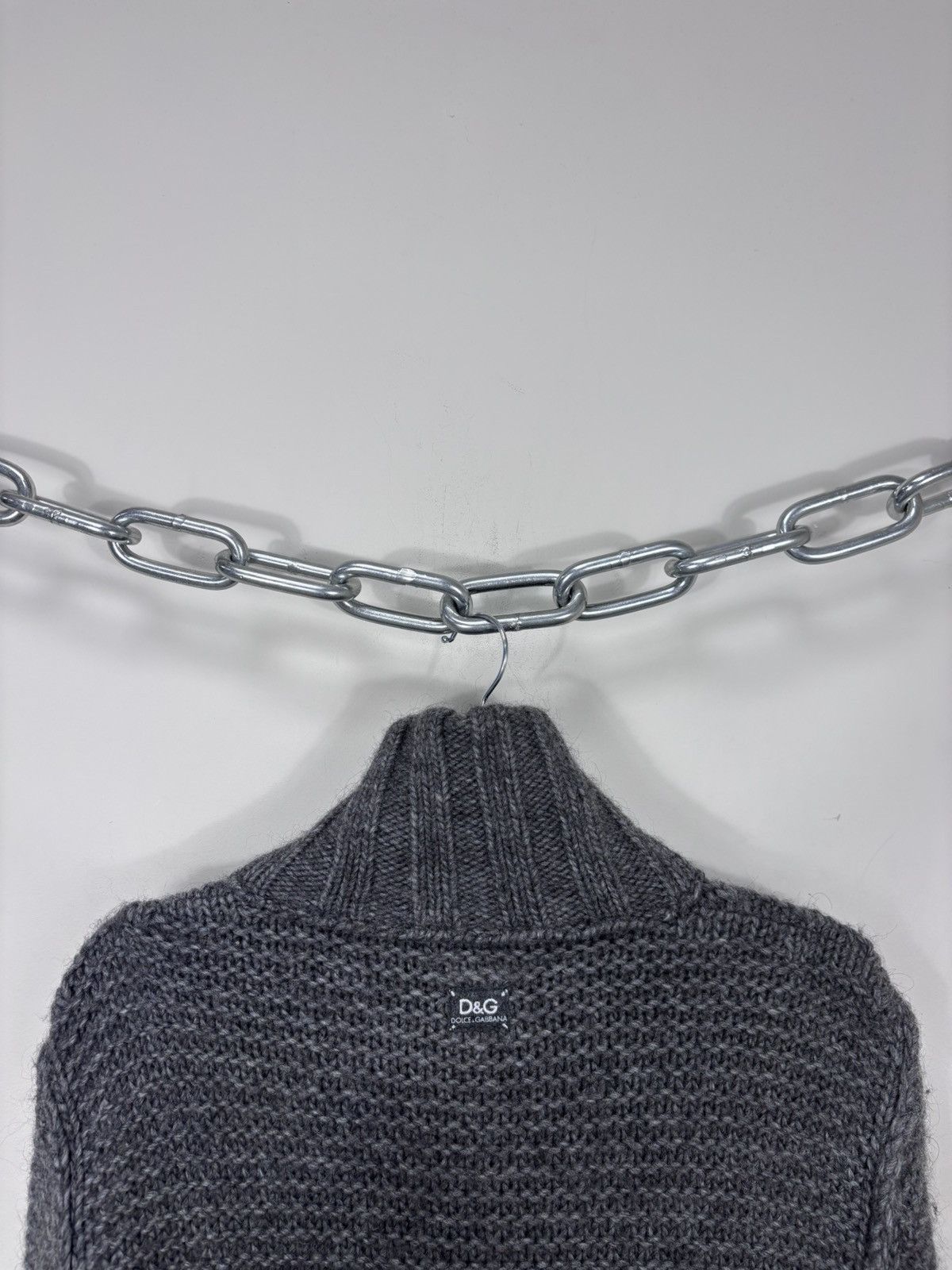 Dolce & Gabbana Vintage Dolce & Gabbana 2000s Quilted Buttoned Wool Sweater Size US M / EU 48-50 / 2 - 15 Thumbnail