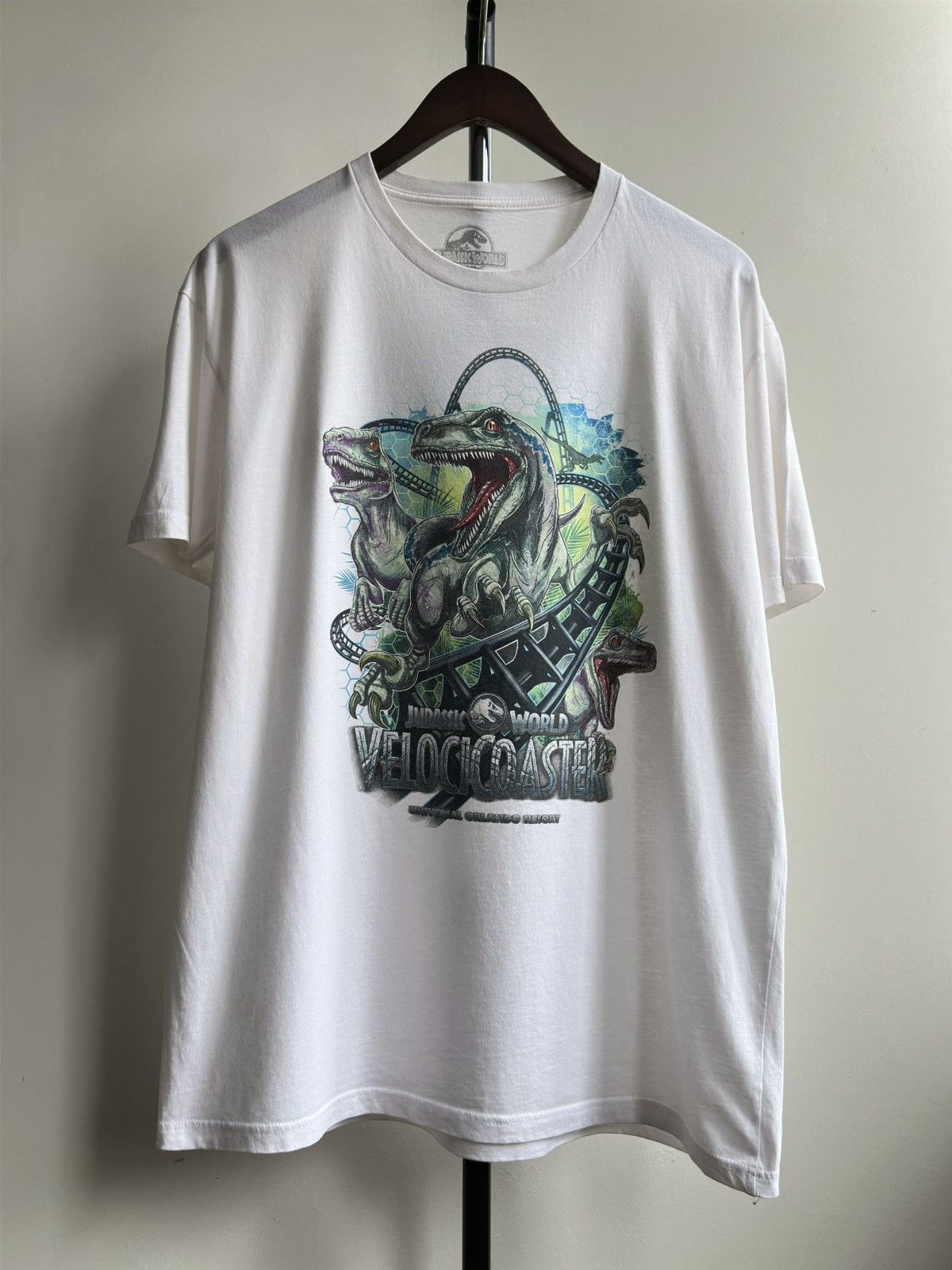 Universal Studios × Vintage Jurassic World Universal Studios VelociCoaster Raptors Tee Size US XL / EU 56 / 4 - 1 Thumbnail