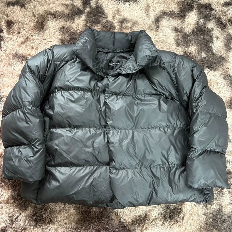 Balenciaga Balenciaga Letter printing with down jacket coat robe show Size US L / EU 52-54 / 3 - 2 Thumbnail