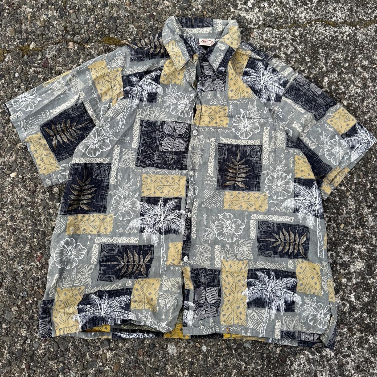 Other Vintage 90’s Go Barefoot Hawaiian Shirt – Size XL Size US XL / EU 56 / 4 - 1 Thumbnail