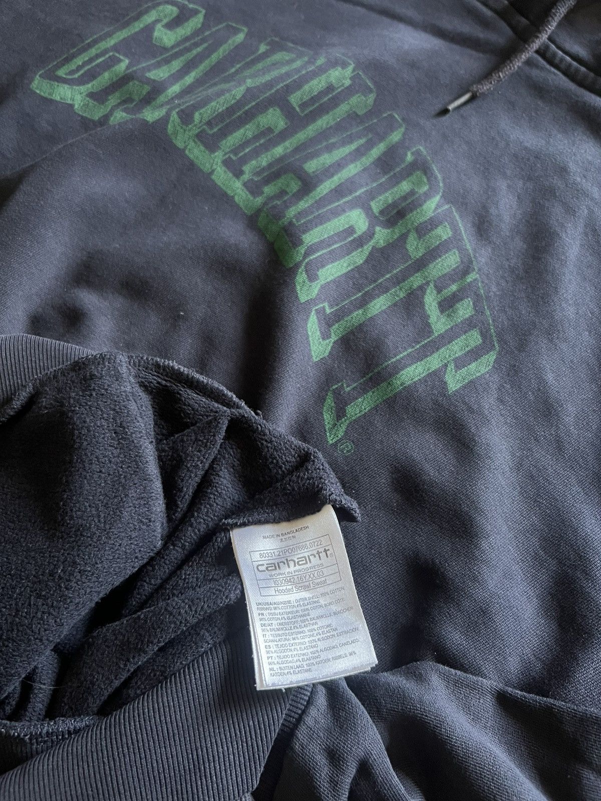Carhartt Carhartt WIP Black Hoodie – Green Logo Front – Size L Size US L / EU 52-54 / 3 - 5 Thumbnail