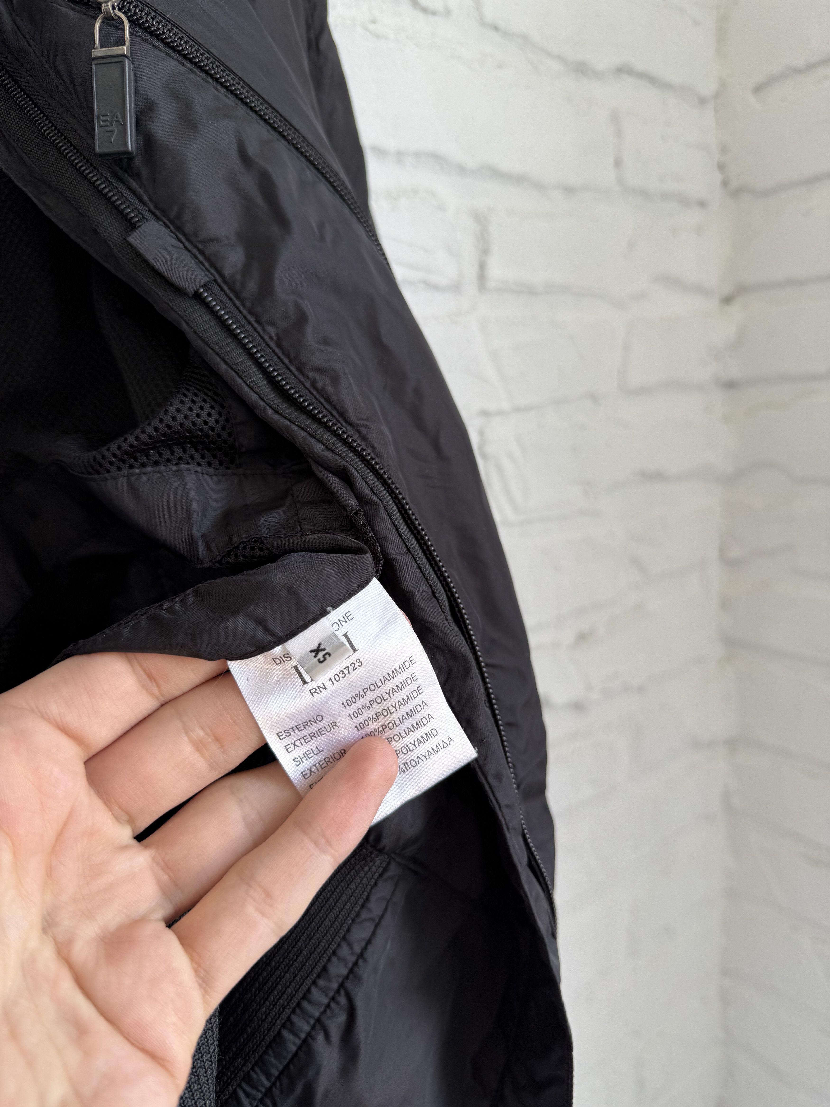 Emporio Armani × Vintage Vintage Emporio Armani EA7 multizip nylon jacket Size US XS / EU 42 / 0 - 4 Thumbnail