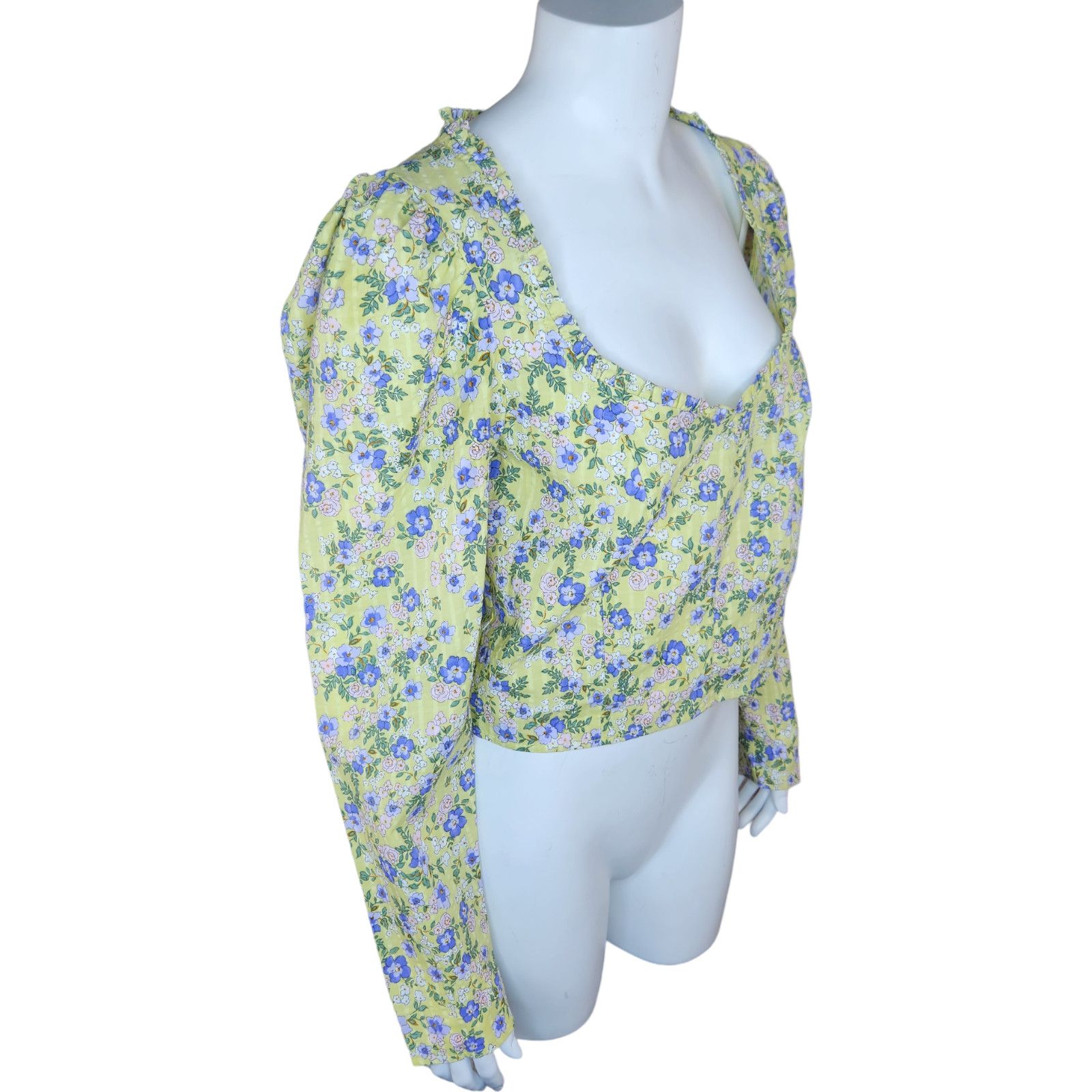 Topshop NWT Topshop Womens Size 8 Green Purple Floral Cropped Ruffle Size M / US 6-8 / IT 42-44 - 24 Thumbnail