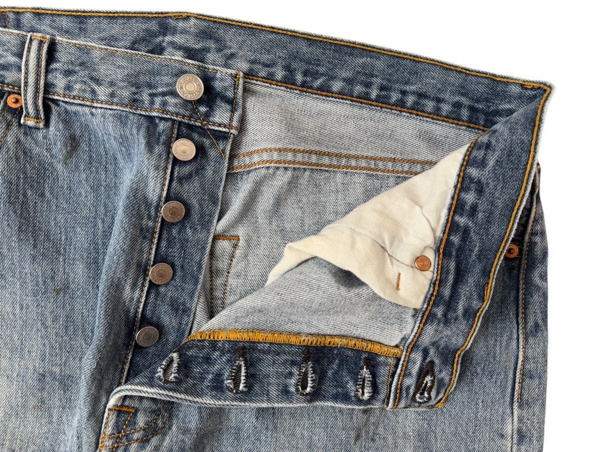 Levi's Vintage Paint Dirty Light Wash Levis 501 Jeans Size US 35 - 7 Thumbnail