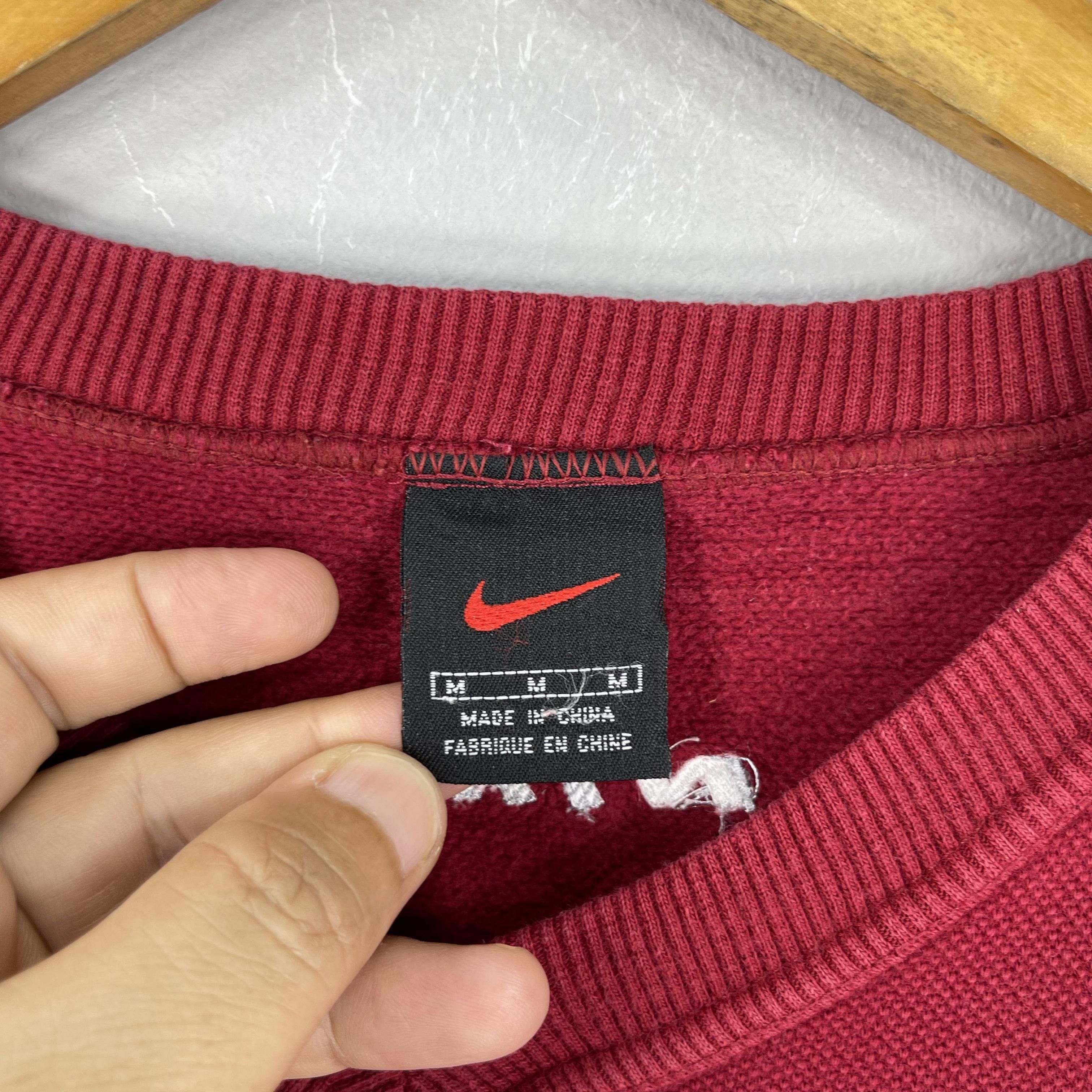 Nike Vintage NIKE Swoosh Small Logo Embroidery Sweatshirt Size US M / EU 48-50 / 2 - 4 Thumbnail