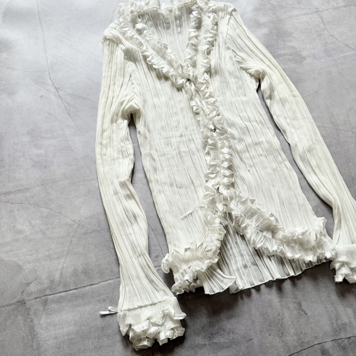 Hysteric Glamour × Undercover Sexy Office Siren Sweater Cardigan Ruffles Sarah Pacini Vibe Size M / US 6-8 / IT 42-44 - 3 Thumbnail