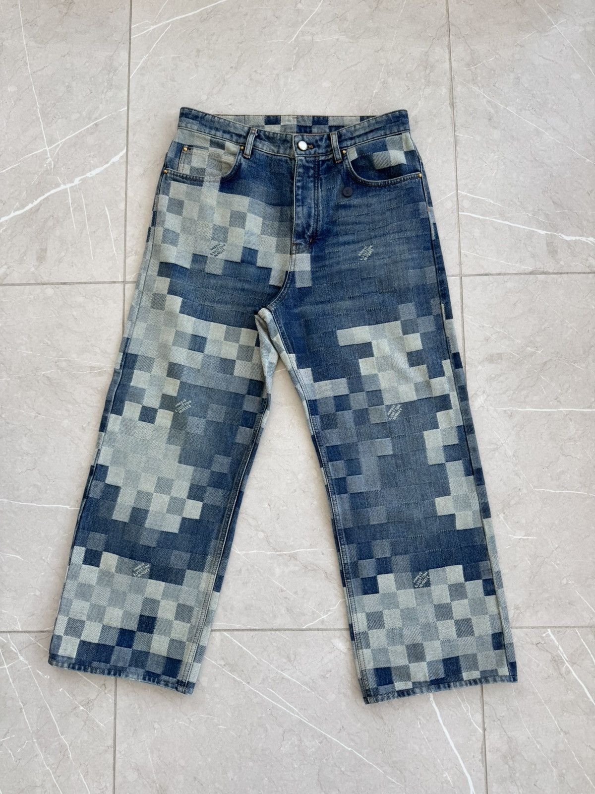 Louis Vuitton BLUE LV DAMOFLAGE SKATER JEANS Size US 30 / EU 46 - 1 Thumbnail
