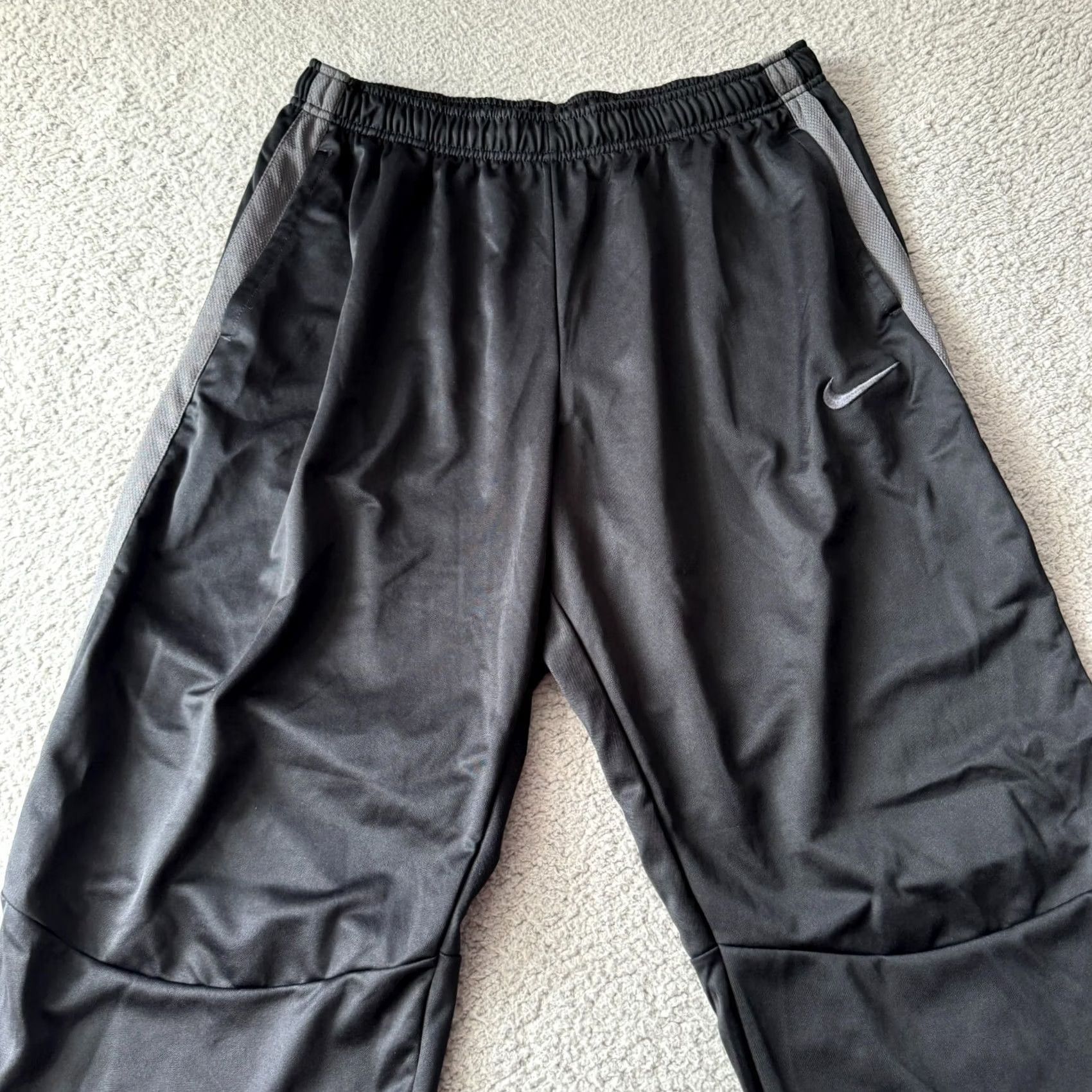 Nike Nike Pants Mens 2XL Black Epic Training Joggers Track Performance Sports Size US 33 - 4 Thumbnail
