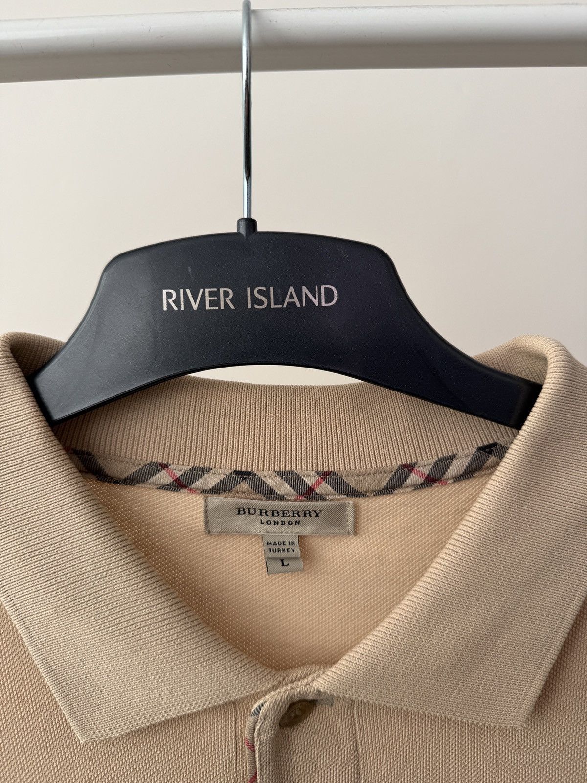 Burberry Vintage Burberry London Beige Polo Shirt Cotton Classic Fit Size US L / EU 52-54 / 3 - 5 Thumbnail