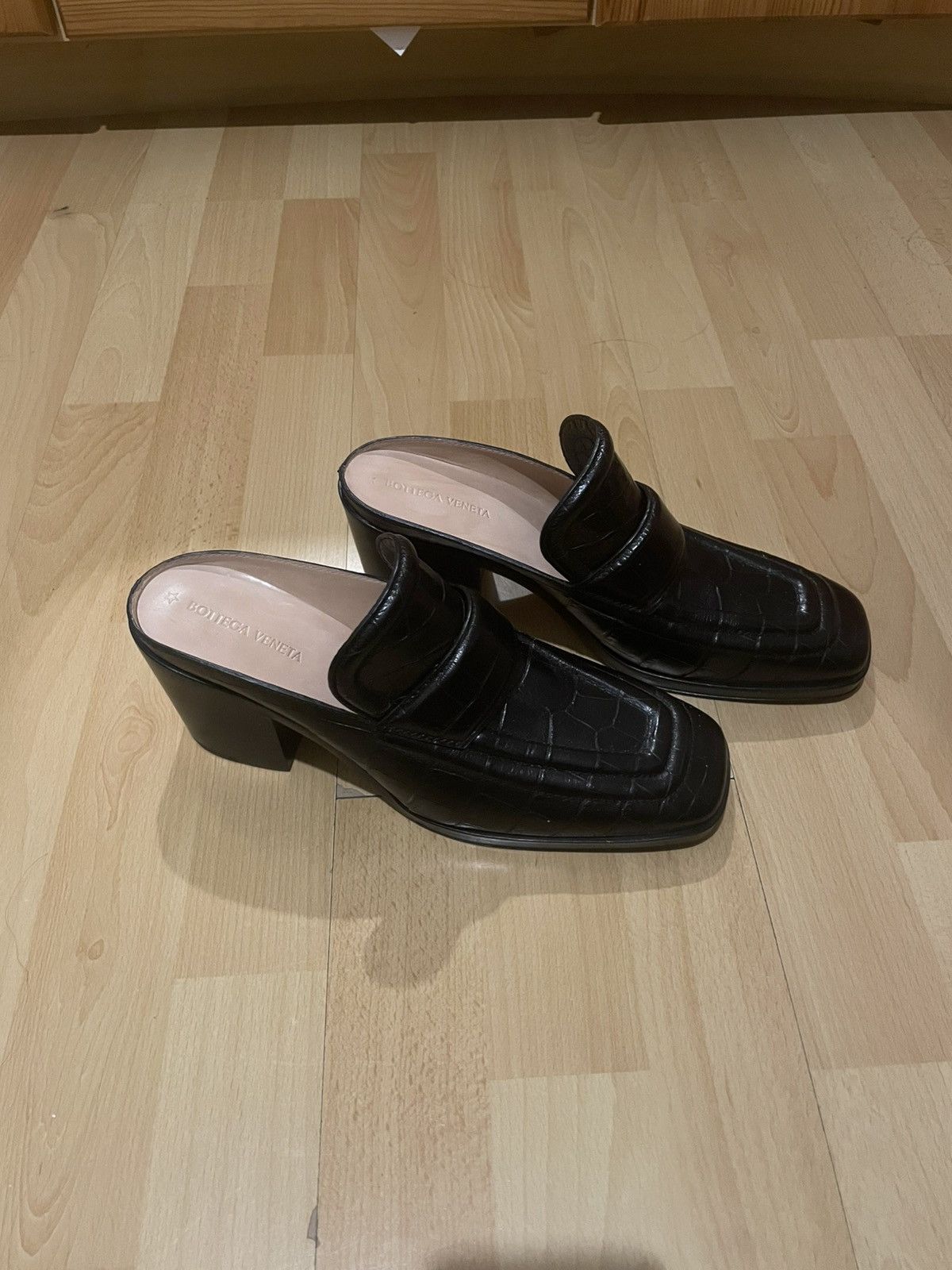 Bottega Veneta Bottega Veneta Croc Mules Size US 11 / IT 41 - 2 Thumbnail