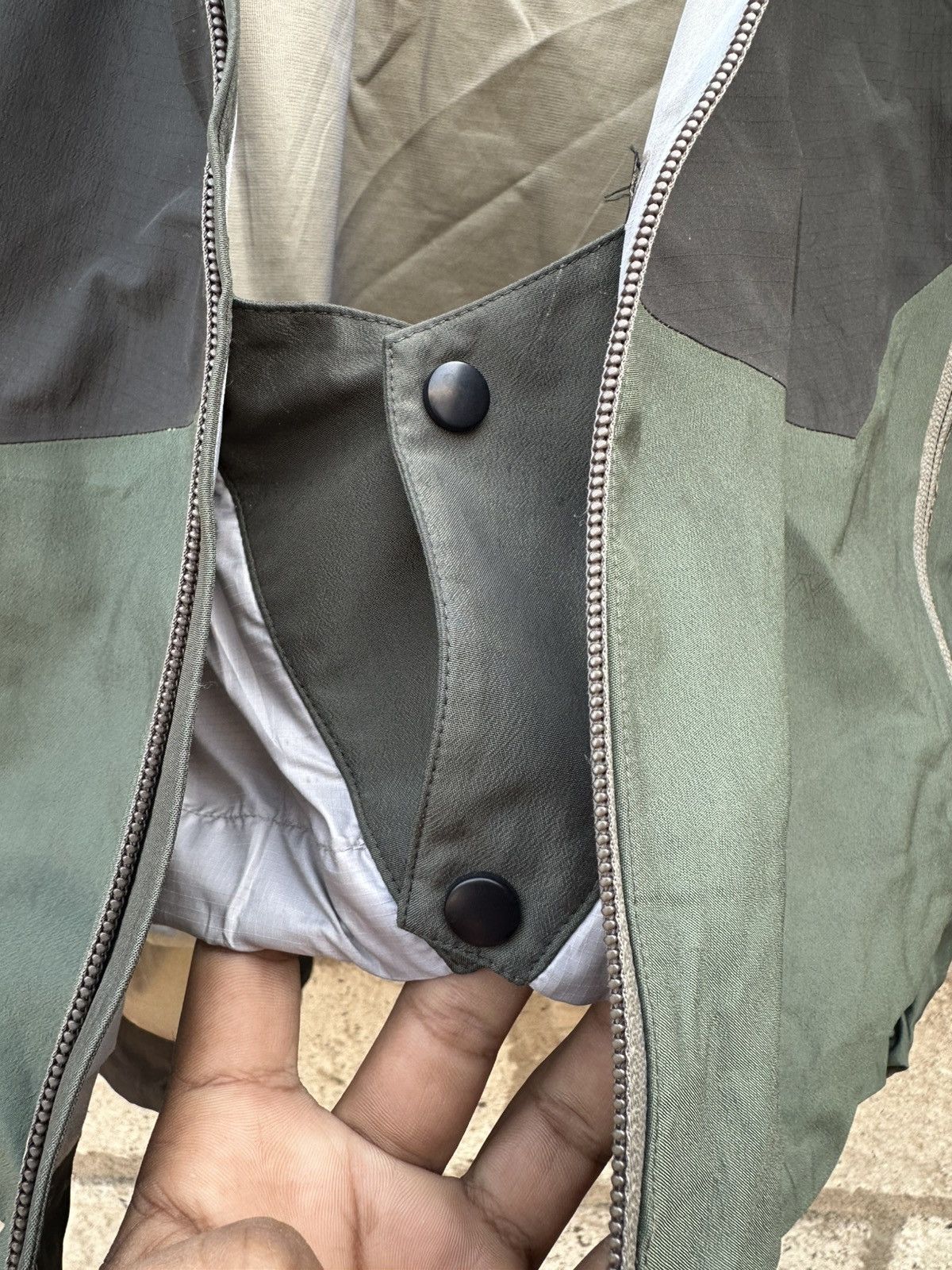 Arc'teryx × Goretex × Vintage vintage Arcteryx goretex XCR Recco Jacket Size US L / EU 52-54 / 3 - 18 Thumbnail