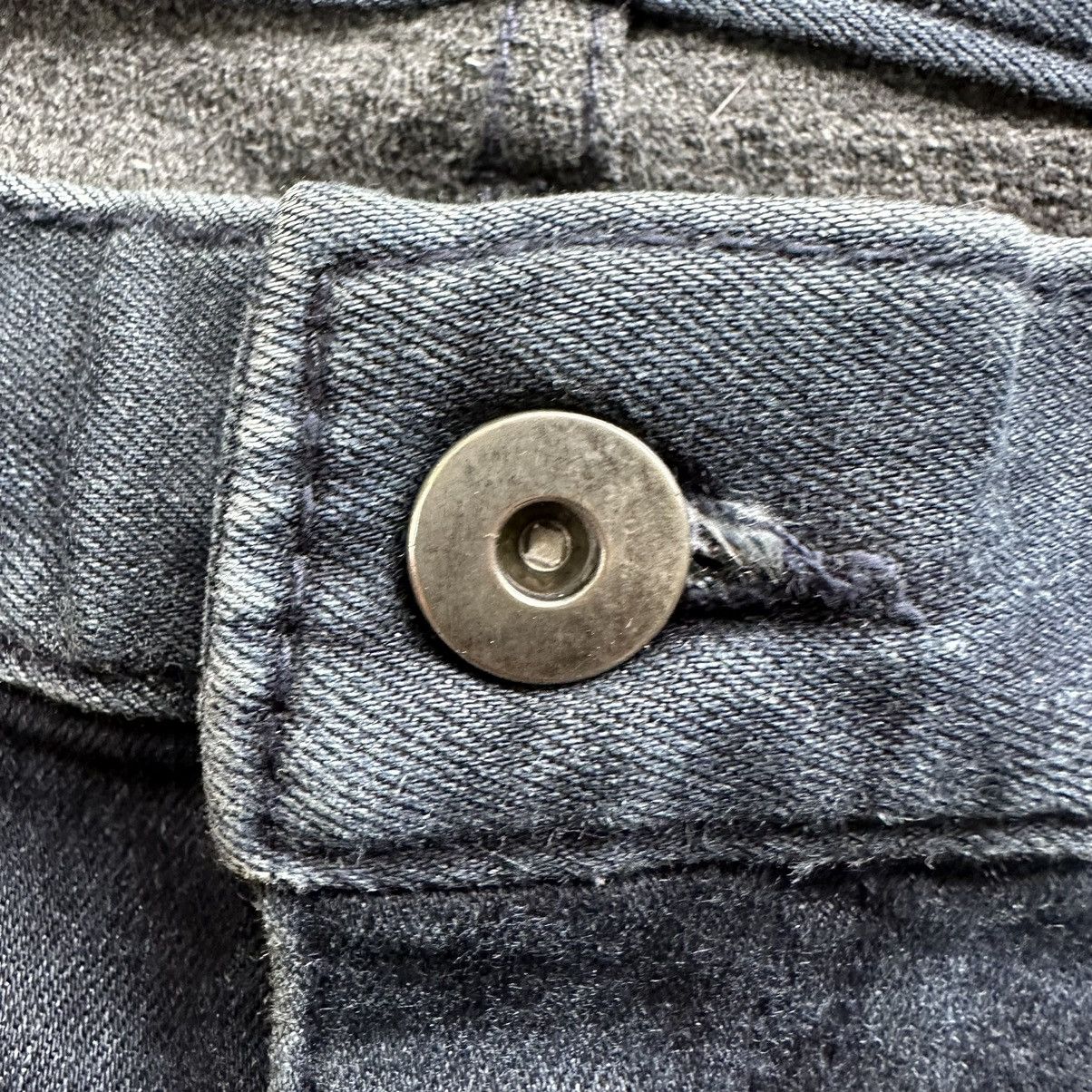 Japanese Brand Vintage Japanese Faded Distressed Denim Jean Pant W40 Size US 40 / EU 56 - 7 Thumbnail