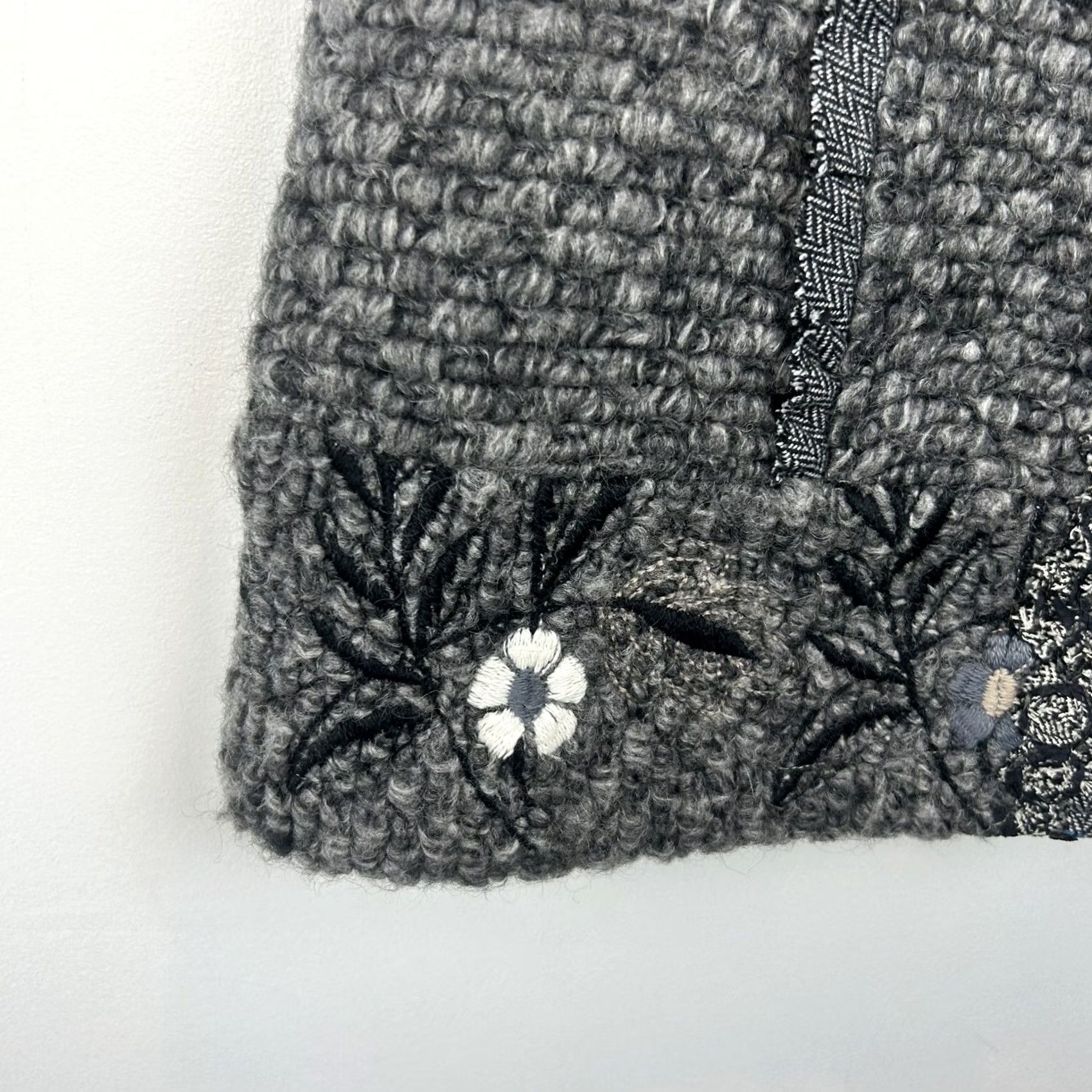 Vintage Marilu Sweater Vest Womans S Button Up Wool Blend Gray Made in Italy Art to Wear Size S / US 4 / IT 40 - 3 Thumbnail