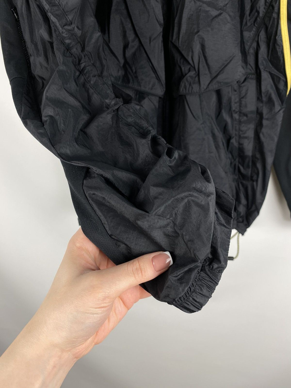 Adidas Adidas Running Vintage Japanese Hooded Windbreaker Jacket Size US M / EU 48-50 / 2 - 10 Thumbnail