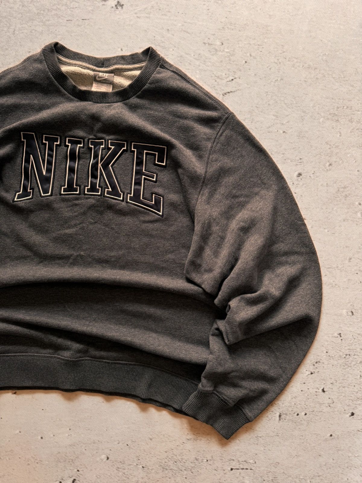 Nike × Vintage NIKE VINTAGE CENTER LOGO OVERSIZE BOXY SWEATSHIRT Size US M / EU 48-50 / 2 - 3 Thumbnail