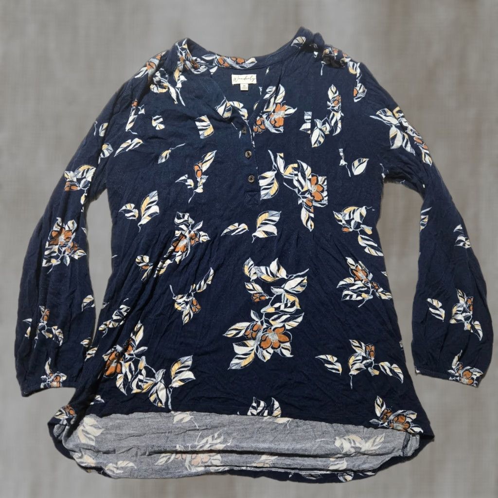 Vintage Wonerdfly Blue Floral Shirt Adult Women's M Medium Long Sleeve Scoop Neck Knit Blouse Tunic Flower Pattern Mens? Girls? Wait end: Women Size M / US 6-8 / IT 42-44 - 1 Thumbnail