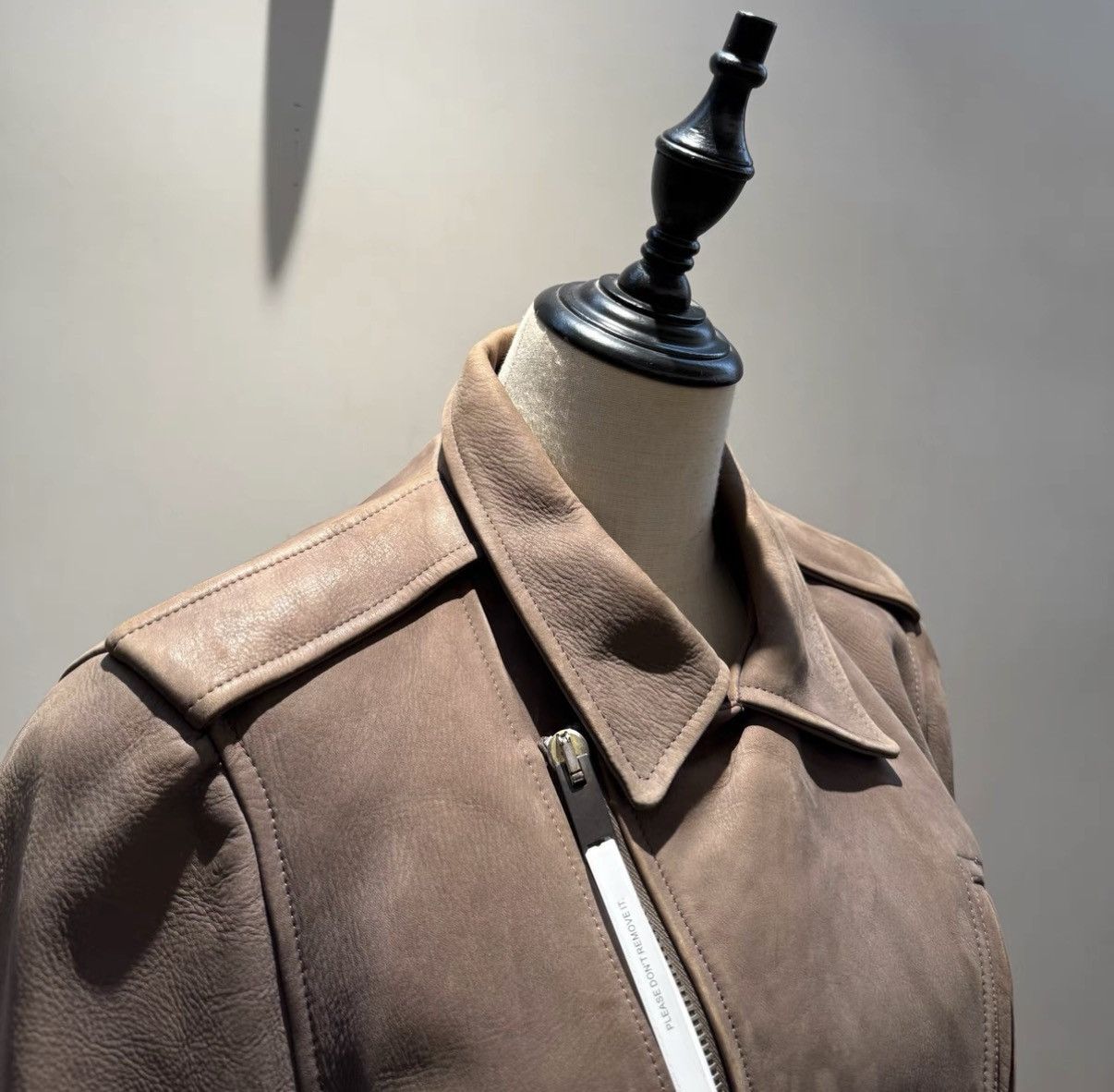 Rick Owens Rick Owens main line cowhide leather motorcycle jacket Size US L / EU 52-54 / 3 - 2 Thumbnail