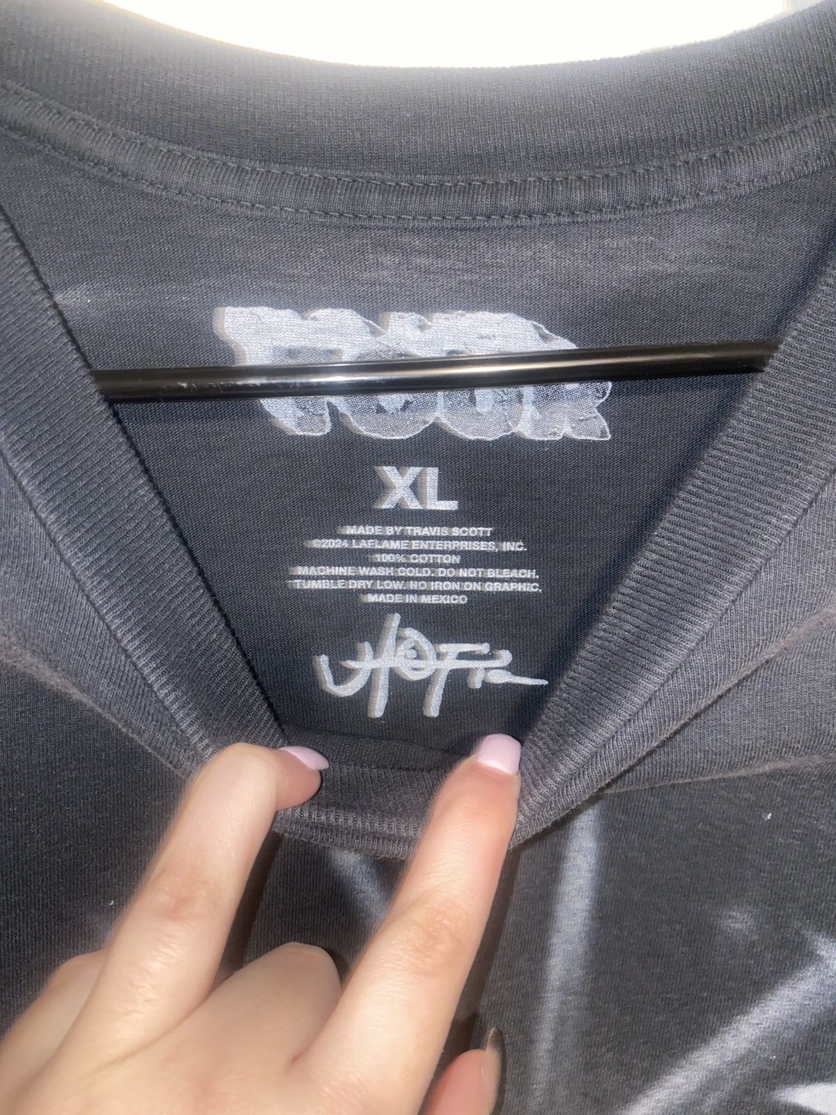 Travis Scott Travis scott metlife concert shirt Size US XL / EU 56 / 4 - 3 Thumbnail