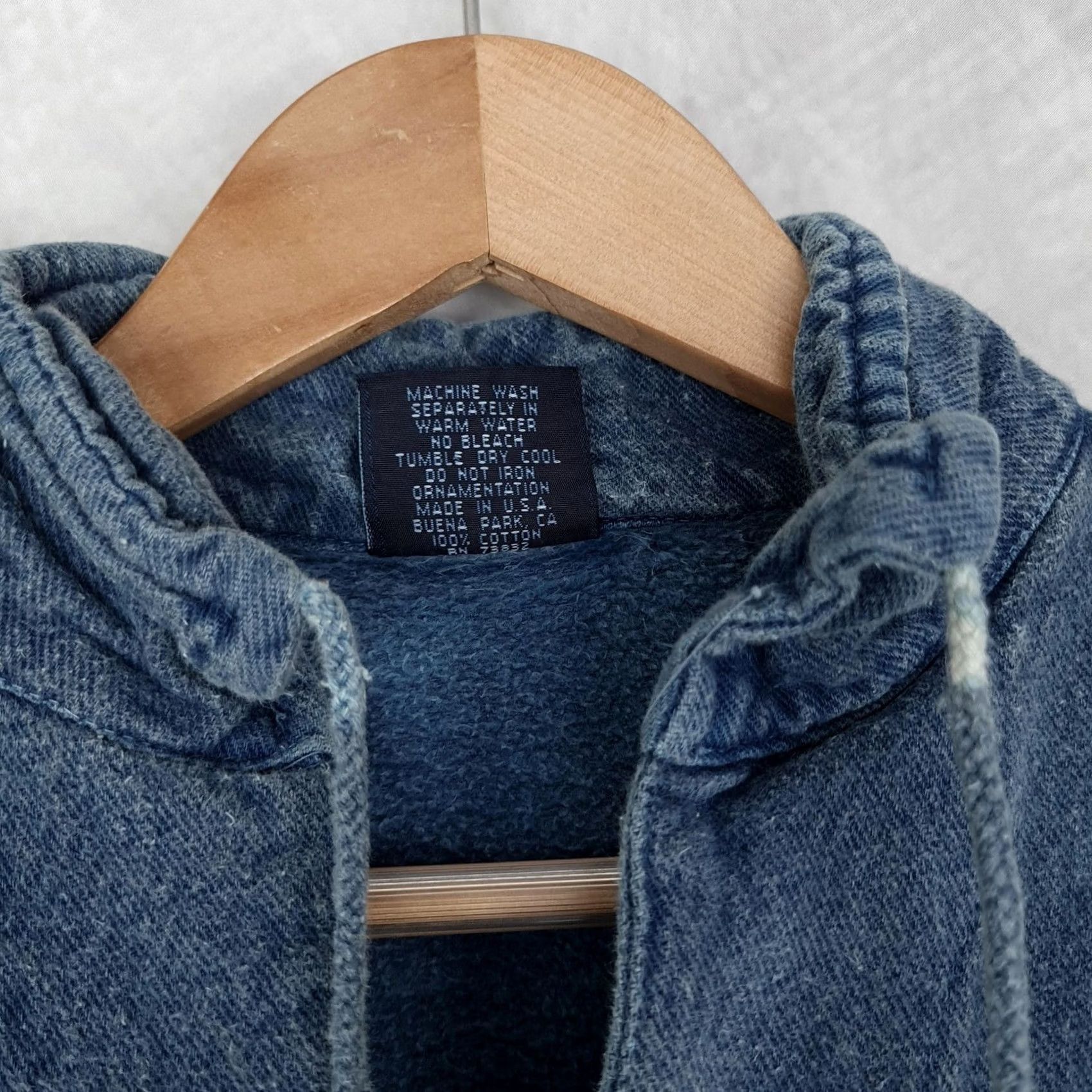Vintage VINTAGE Maui Sweatshirt Mens Large Blue Hawaii World Regatta Pullover Knit Cotton Graphic Print 90s Mens Size US L / EU 52-54 / 3 - 3 Thumbnail