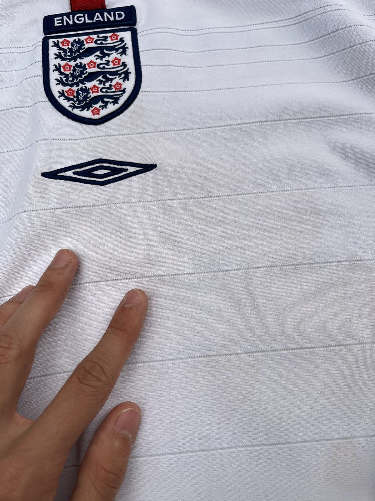 Umbro Vintage England National Team 03/05 Umbro Home Jersey Size US L / EU 52-54 / 3 - 5 Thumbnail