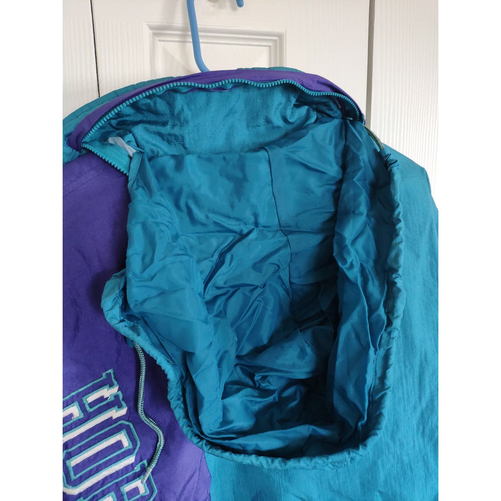 Starter Vintage Starter Charlotte Hornets Puffer Jacket LARGE Size US L / EU 52-54 / 3 - 5 Thumbnail