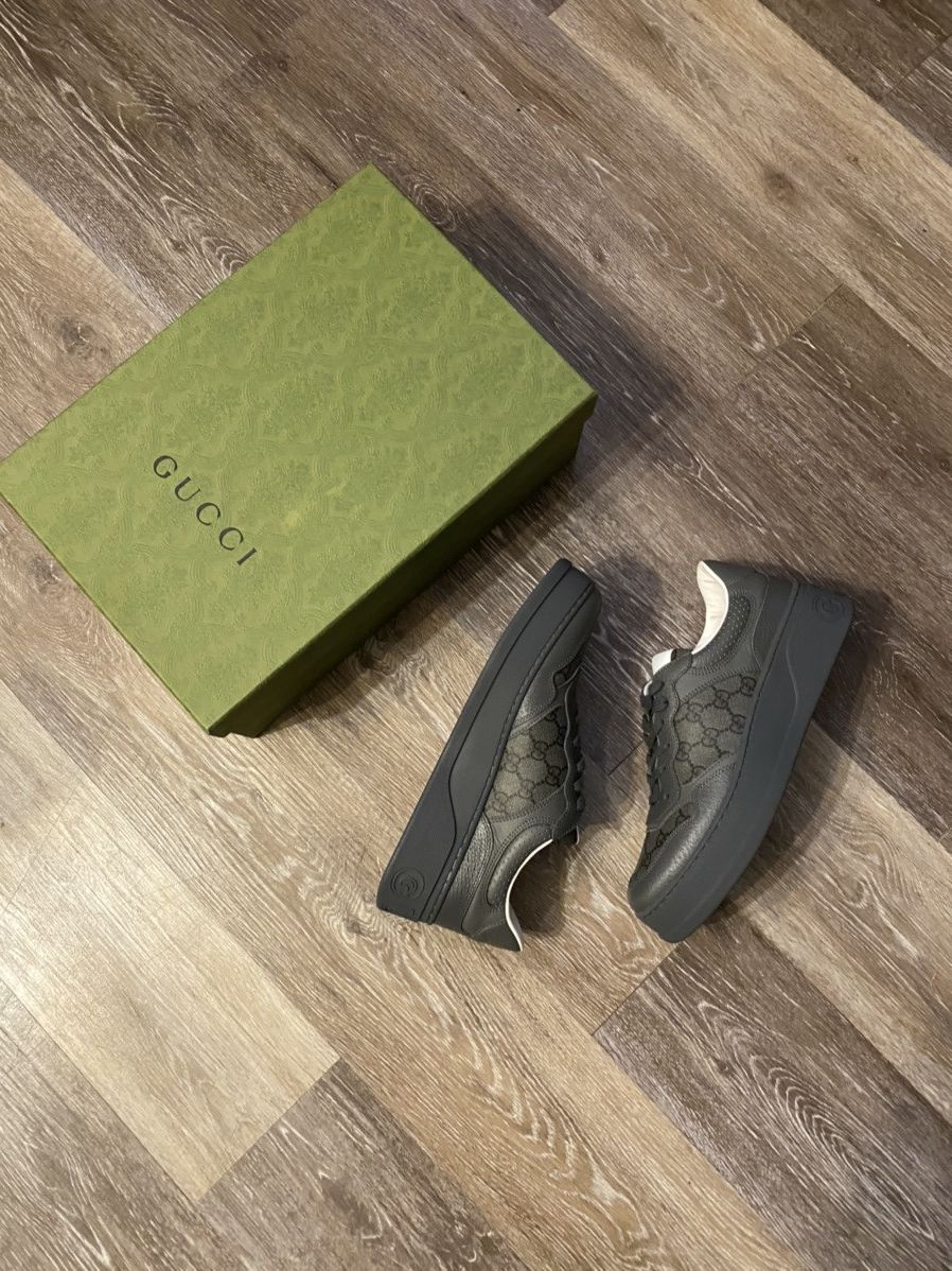 Gucci Grey Leather Gucci Lace Up Sneakers 9 US Monogram Print BNIB Size US 10 / EU 43 - 1 Thumbnail