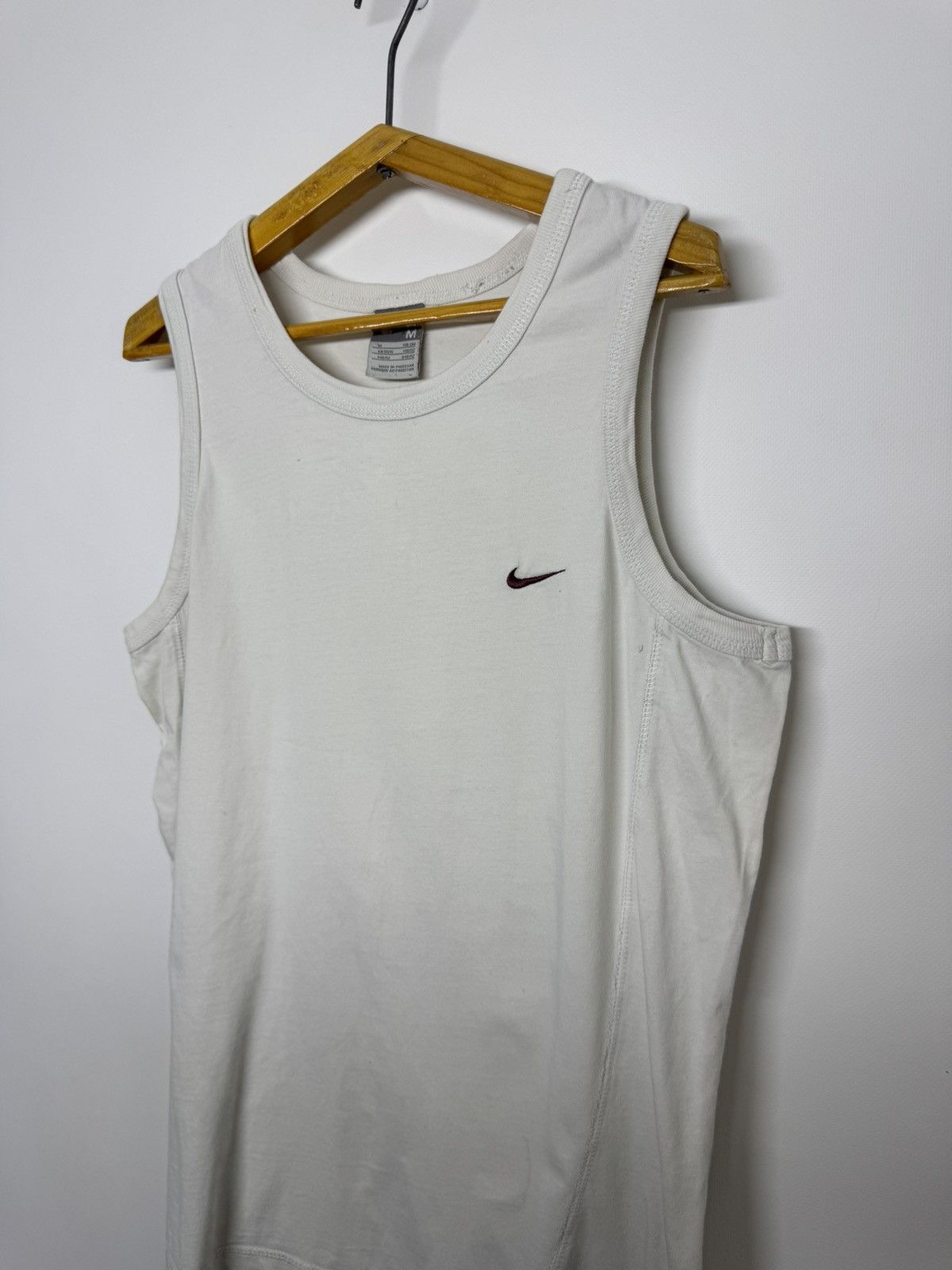 Nike Vintage Y2k Nike Mini Swoosh Tank Tops 00’s Size US M / EU 48-50 / 2 - 6 Thumbnail