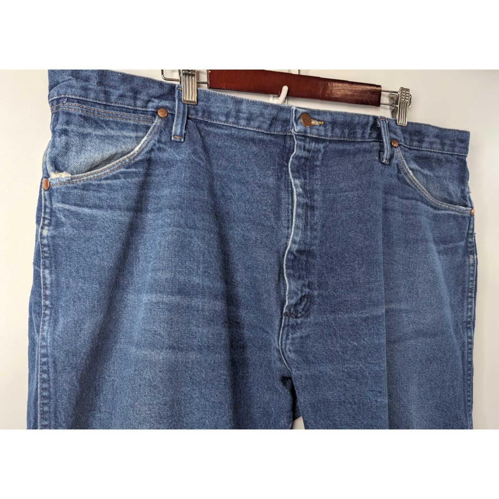 Wrangler Wrangler Jeans Cowboy Cut Straight Leg Denim Men’s 42X30 13MWZPW Western Shirt or Jeans? Size US 42 / EU 58 - 5 Thumbnail