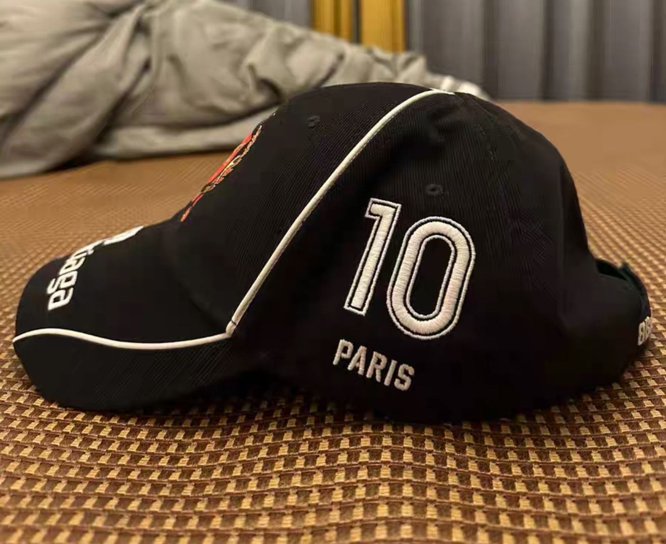 Balenciaga Balenciaga Paris Soccer Cap Size ONE SIZE - 2 Thumbnail