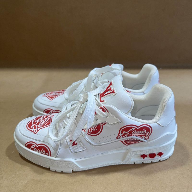 Louis Vuitton Nigo x LOUIS VUITTON White Red Low-Top Trainers 0089 Size US 6.5 / EU 39-40 - 1 Thumbnail