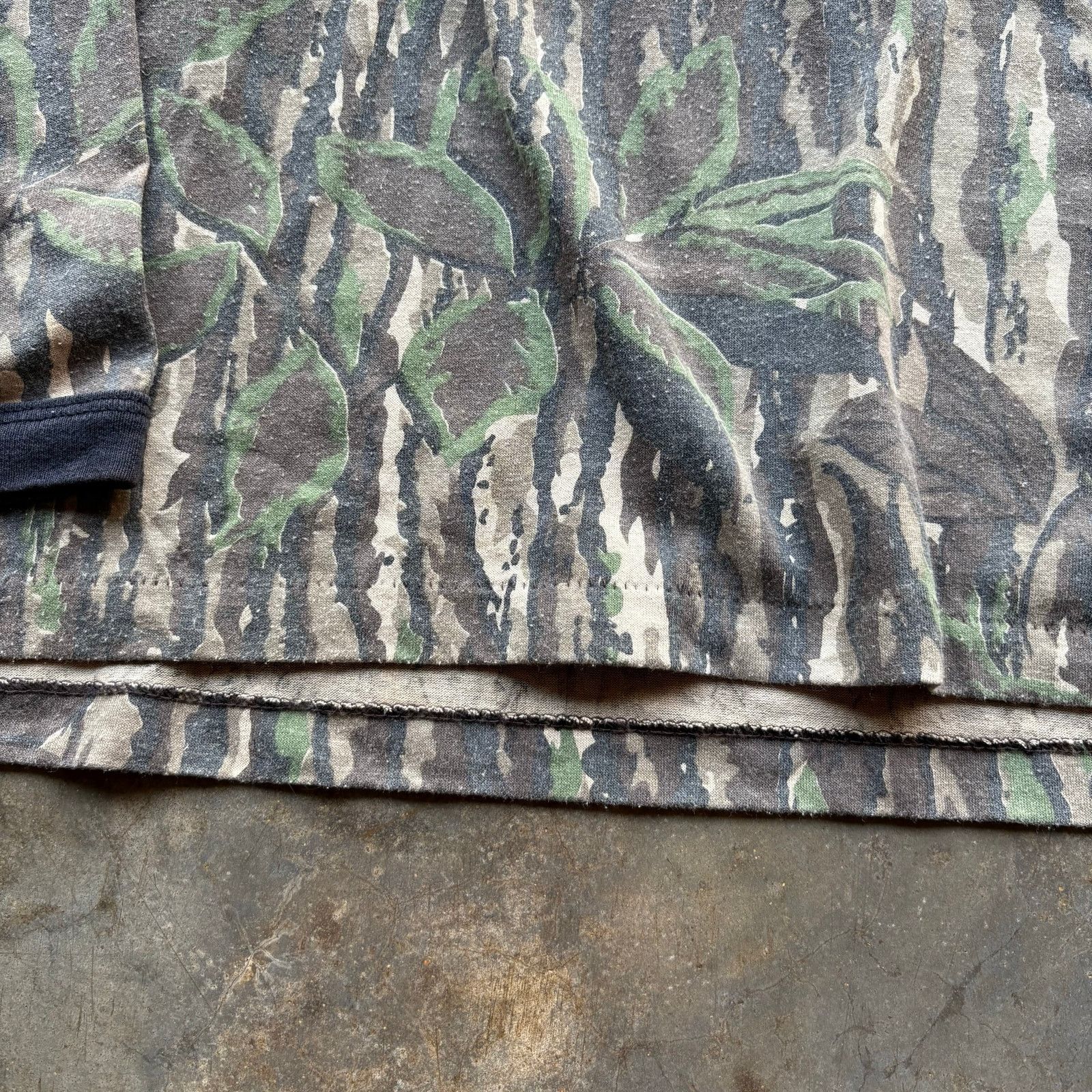 Realtree Vintage Essential Realtree Tonal Camo Long Sleeve Size US XXL / EU 58 / 5 - 4 Thumbnail