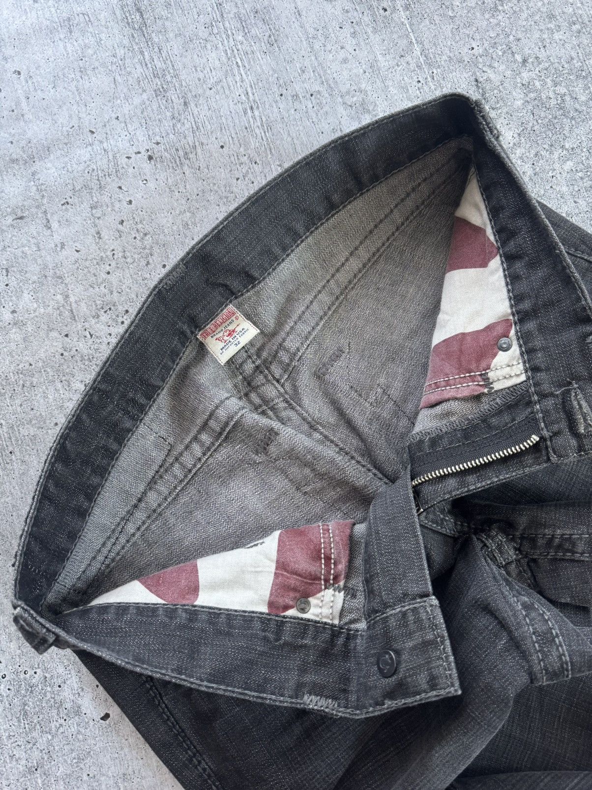 True Religion True Religion Vintage Y2K Denim Jeans Dark Gray Rare Size 32 Size US 32 / EU 48 - 15 Thumbnail