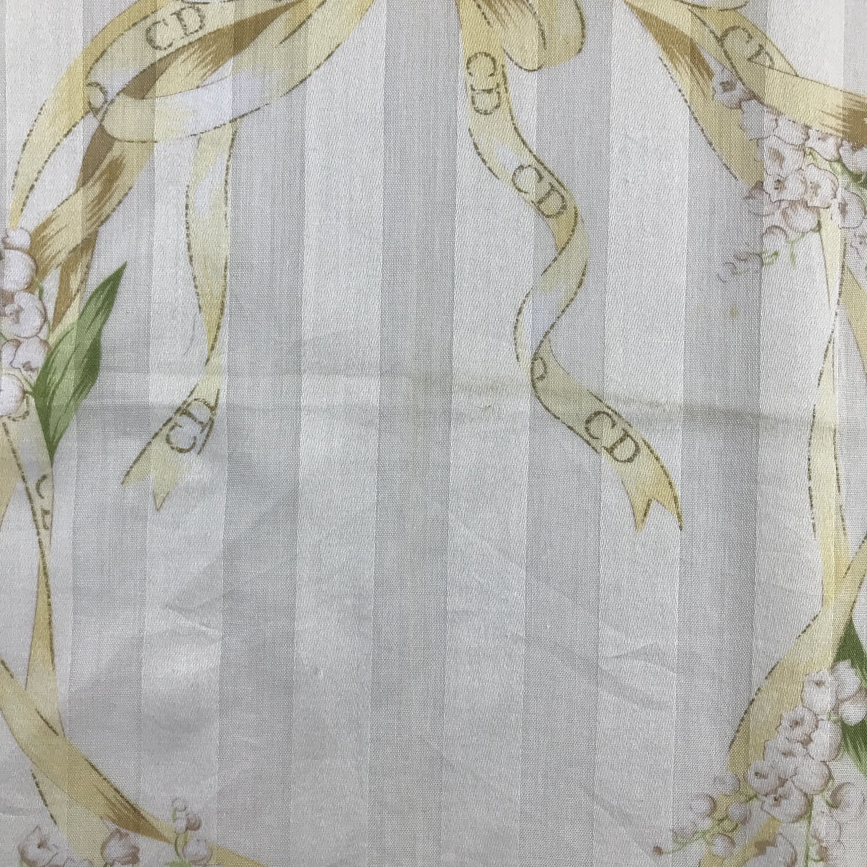 Vintage ChRIStian DioR Handkerchief / Bandana / Neckerchief C584 Size ONE SIZE - 6 Thumbnail