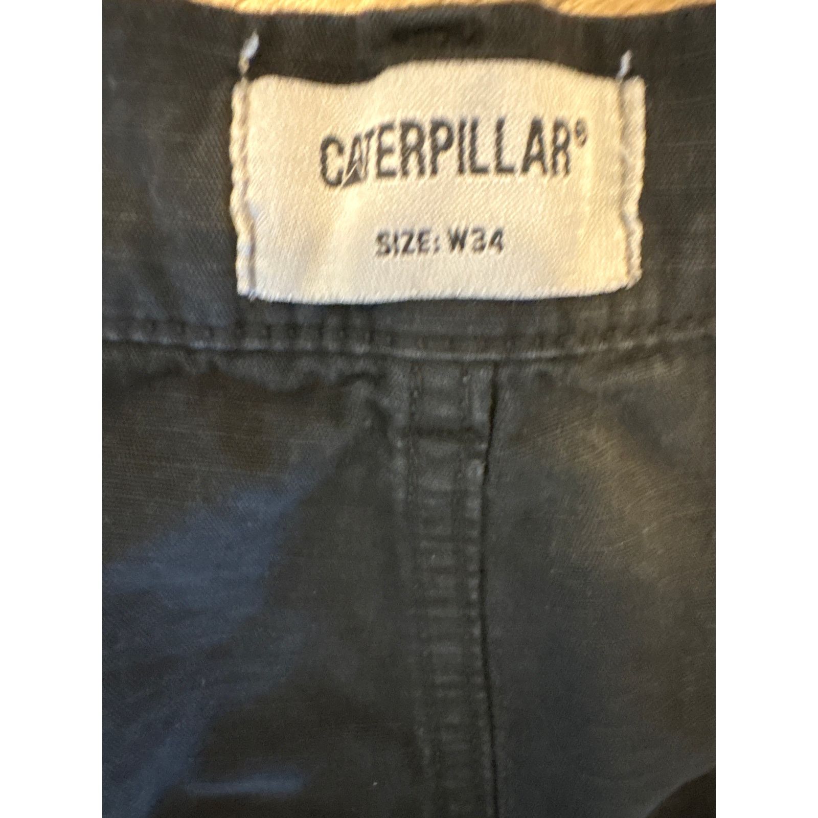Caterpillar Caterpillar workwear cargo shorts size 34 black Size US 32 / EU 48 - 4 Thumbnail