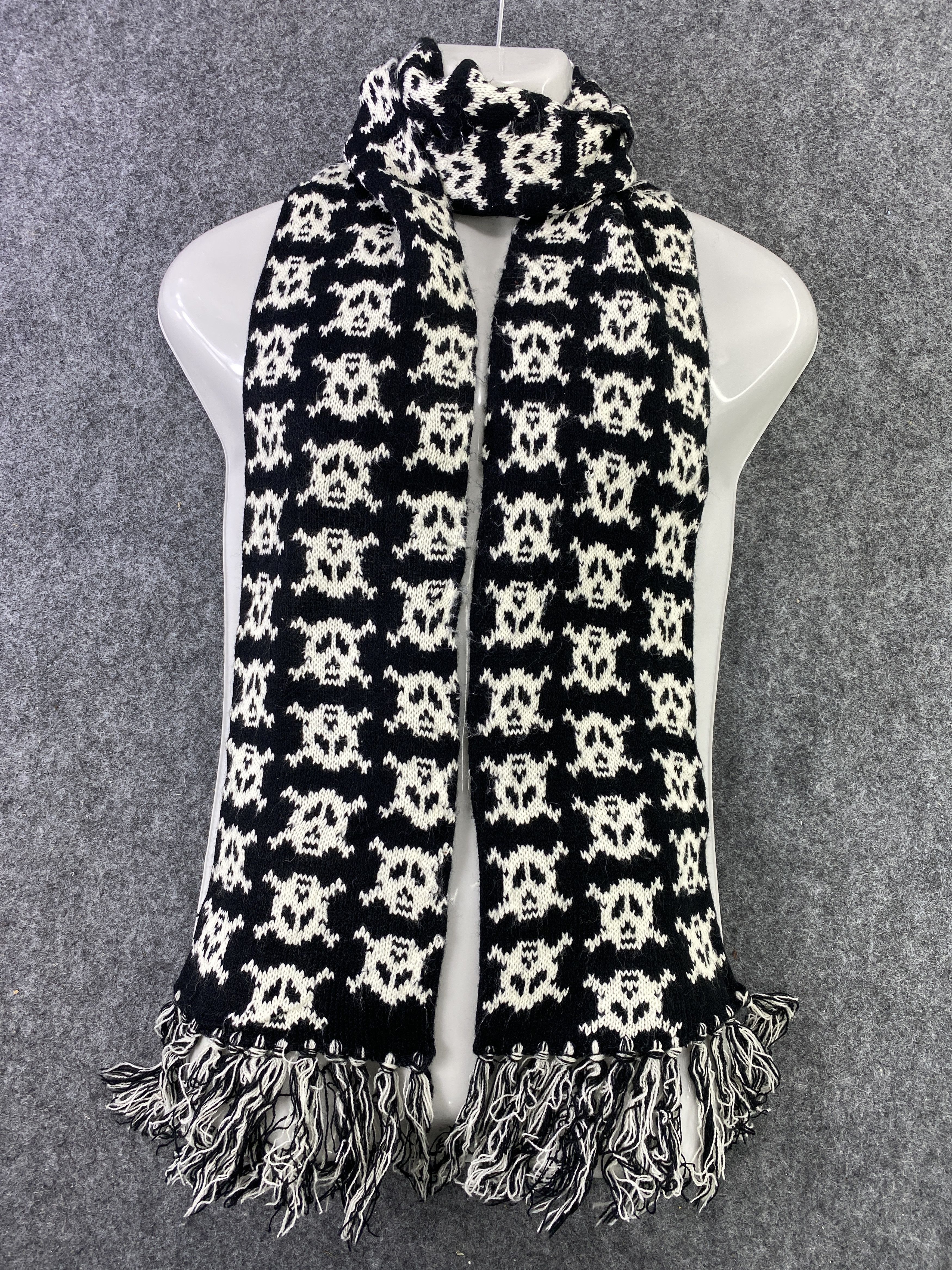 Designer Skull Full print Scarf/Muffler/Neckwear -T368 Size ONE SIZE - 1 Thumbnail
