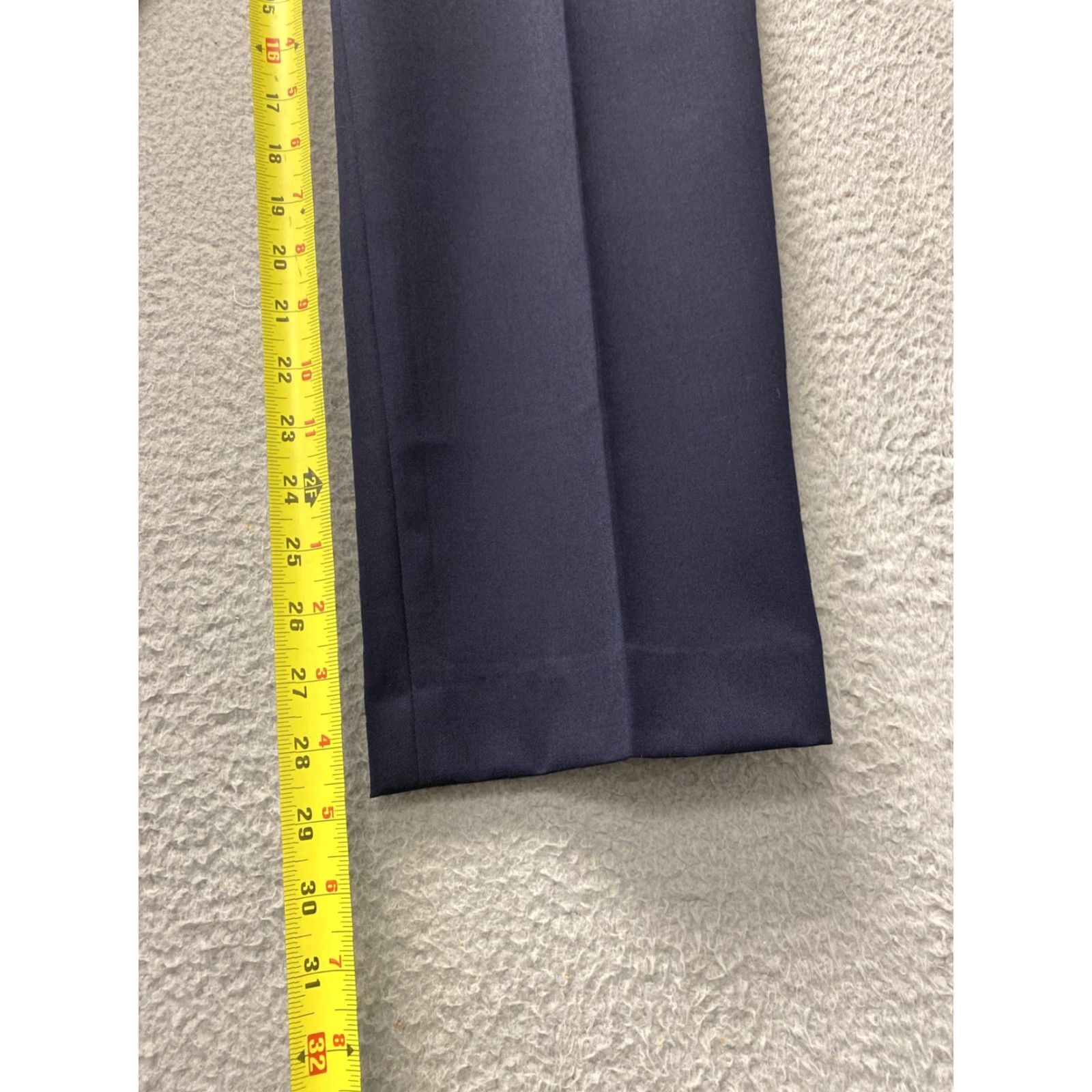 Vintage JB Britches Dress Pants Men’s 33x29 Navy Wool Cuffed Pleated Zip Regular Inseam 29 100% Wool Style: Dress Pants Size US 33 - 5 Thumbnail