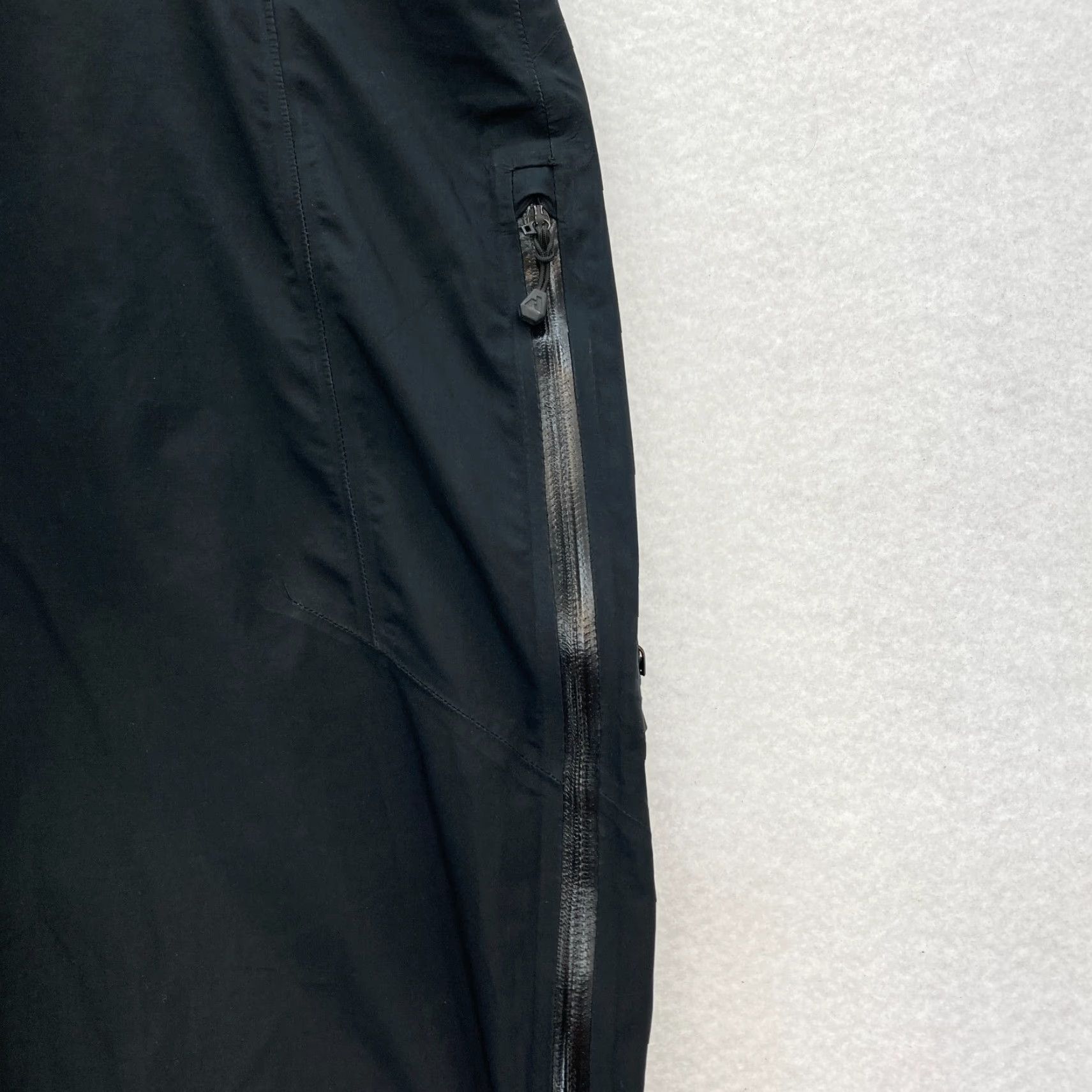 Eddie Bauer Eddie Bauer First Ascent Hiking Pants Mens XL Black Mountaineering Waterproof Size US 36 / EU 52 - 5 Thumbnail