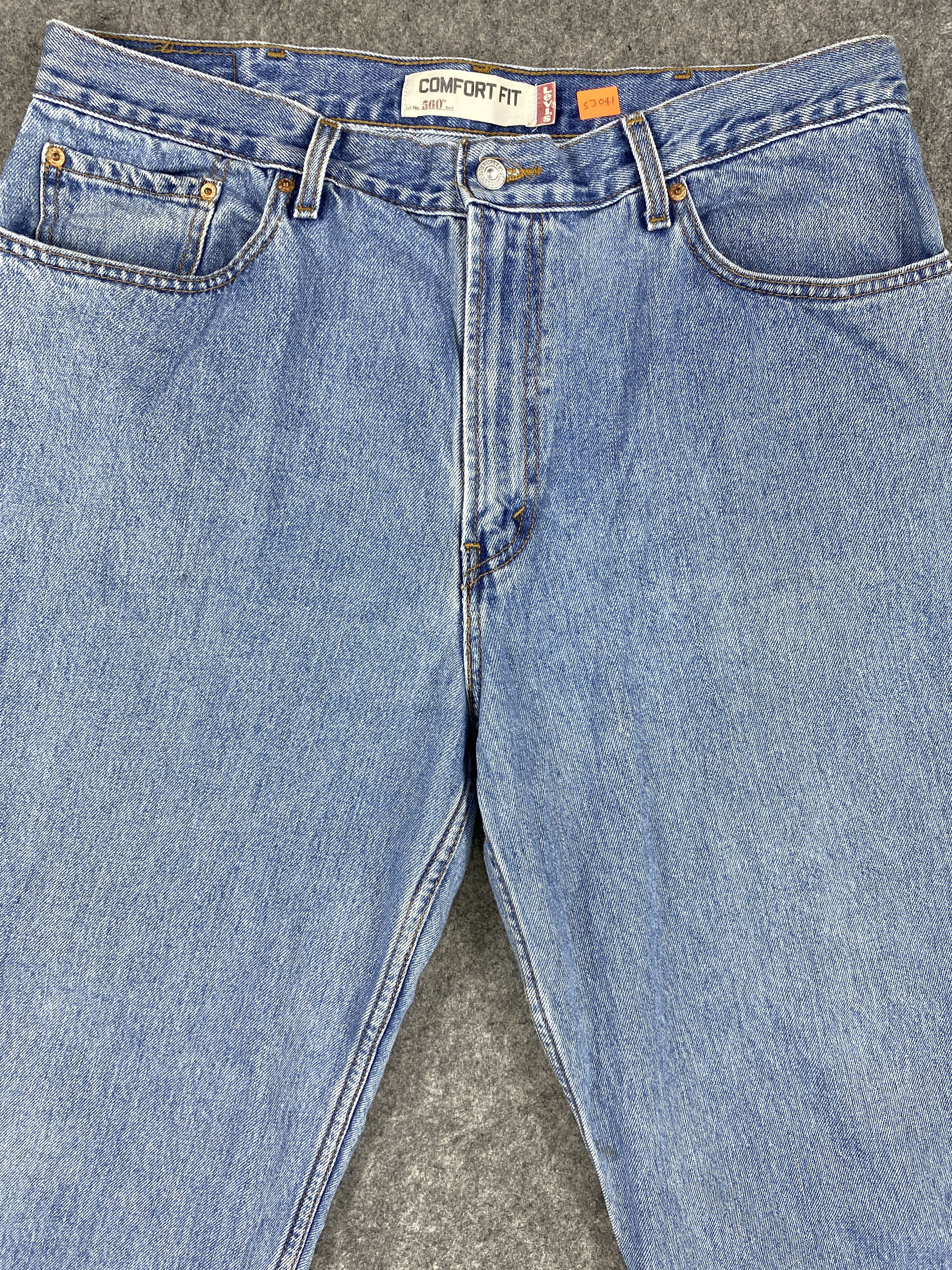 Levi's Blue Vintage Levi's 560 Jeans 38x28.5 Denim -SJ041 Size US 38 / EU 54 - 3 Thumbnail