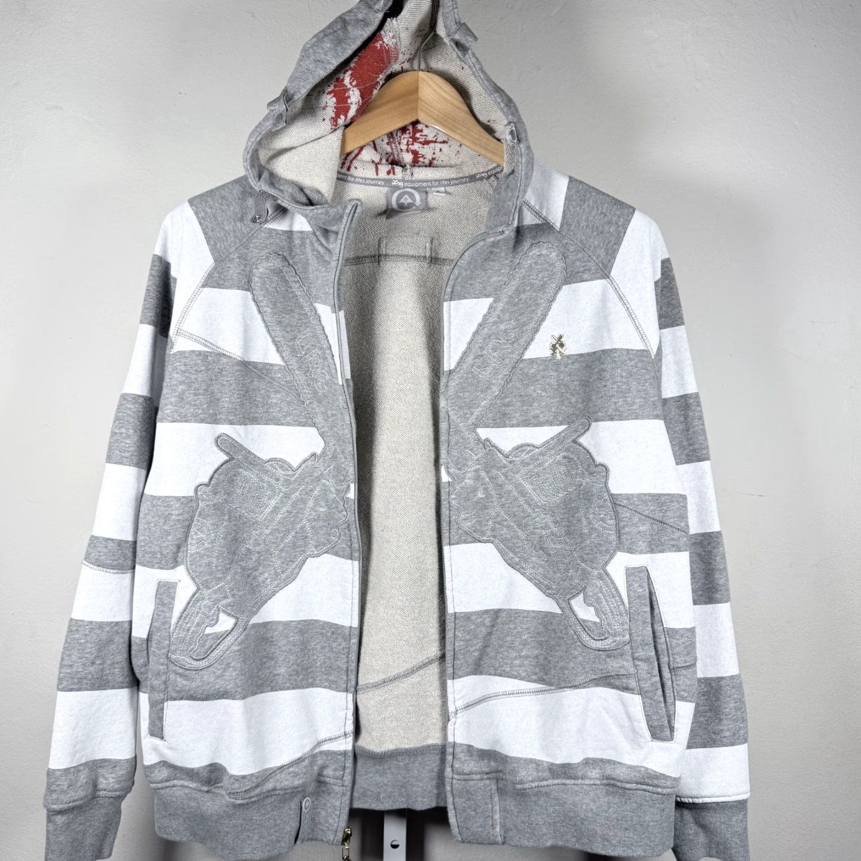 Vintage LRG Friday The 47th Hoodie Gray White Striped Chainsaw Applique Large VINTAGE? Size US L / EU 52-54 / 3 - 3 Thumbnail