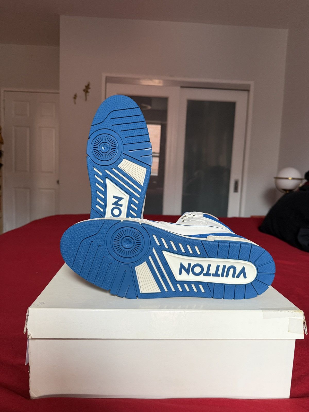 Louis Vuitton LV High Top Size US 12 / EU 45 - 6 Thumbnail