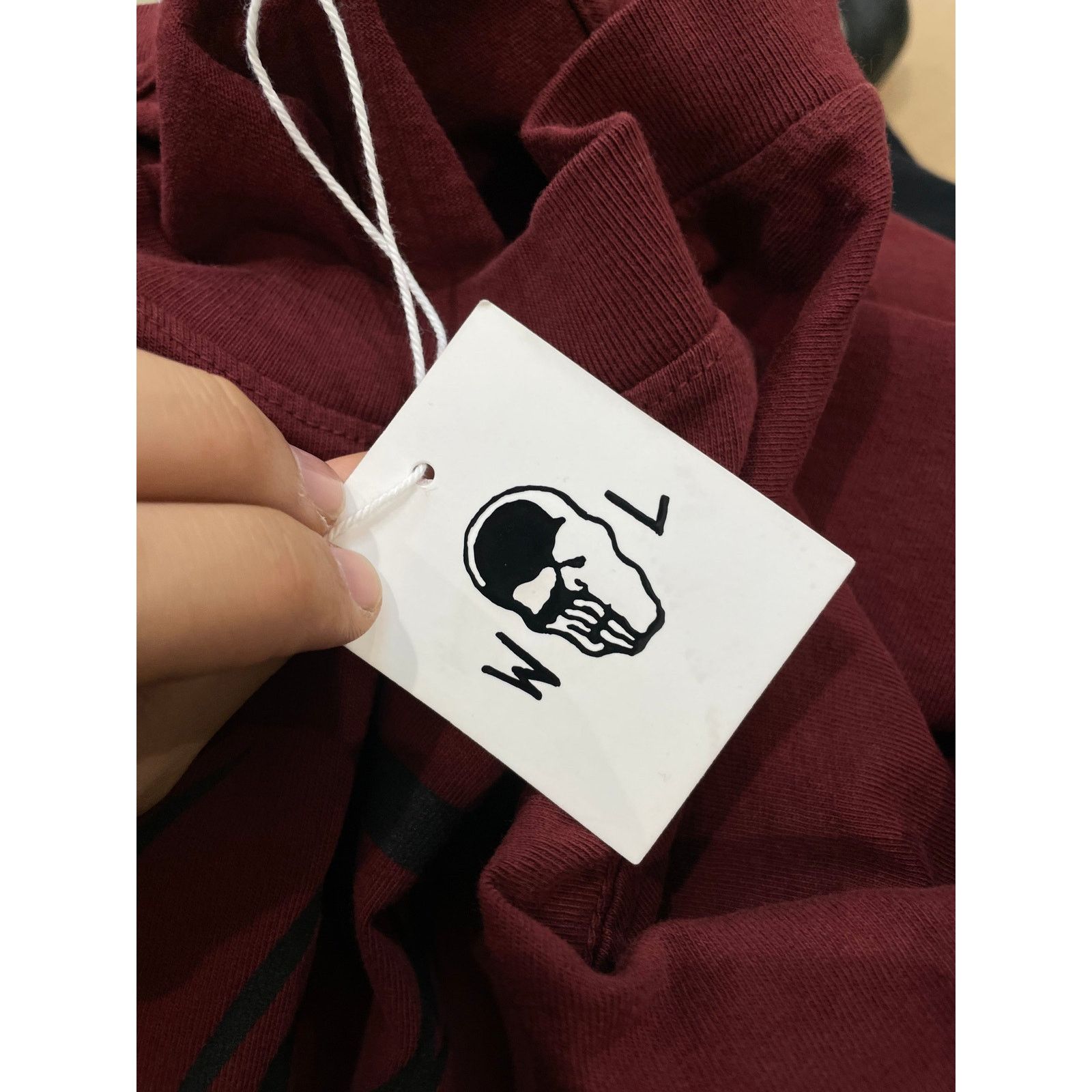 Warren Lotas Warren Lotas LS Tee Red Black Skull New Large Size US L / EU 52-54 / 3 - 3 Thumbnail